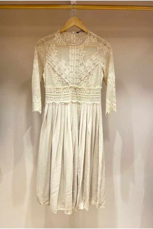 OFF WHITE LACE WORK DRESS