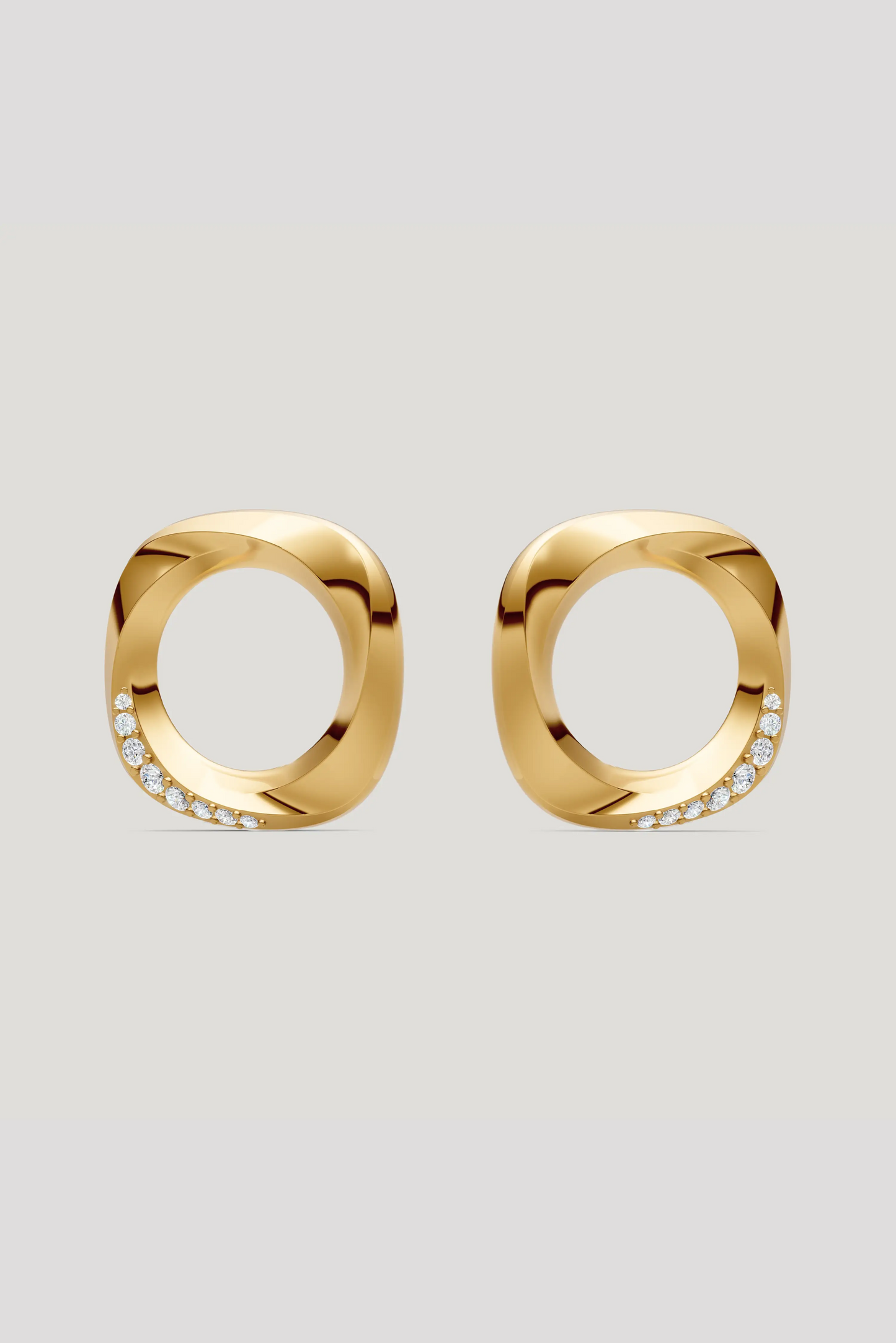 Squircle Stud In Gold Vermeil