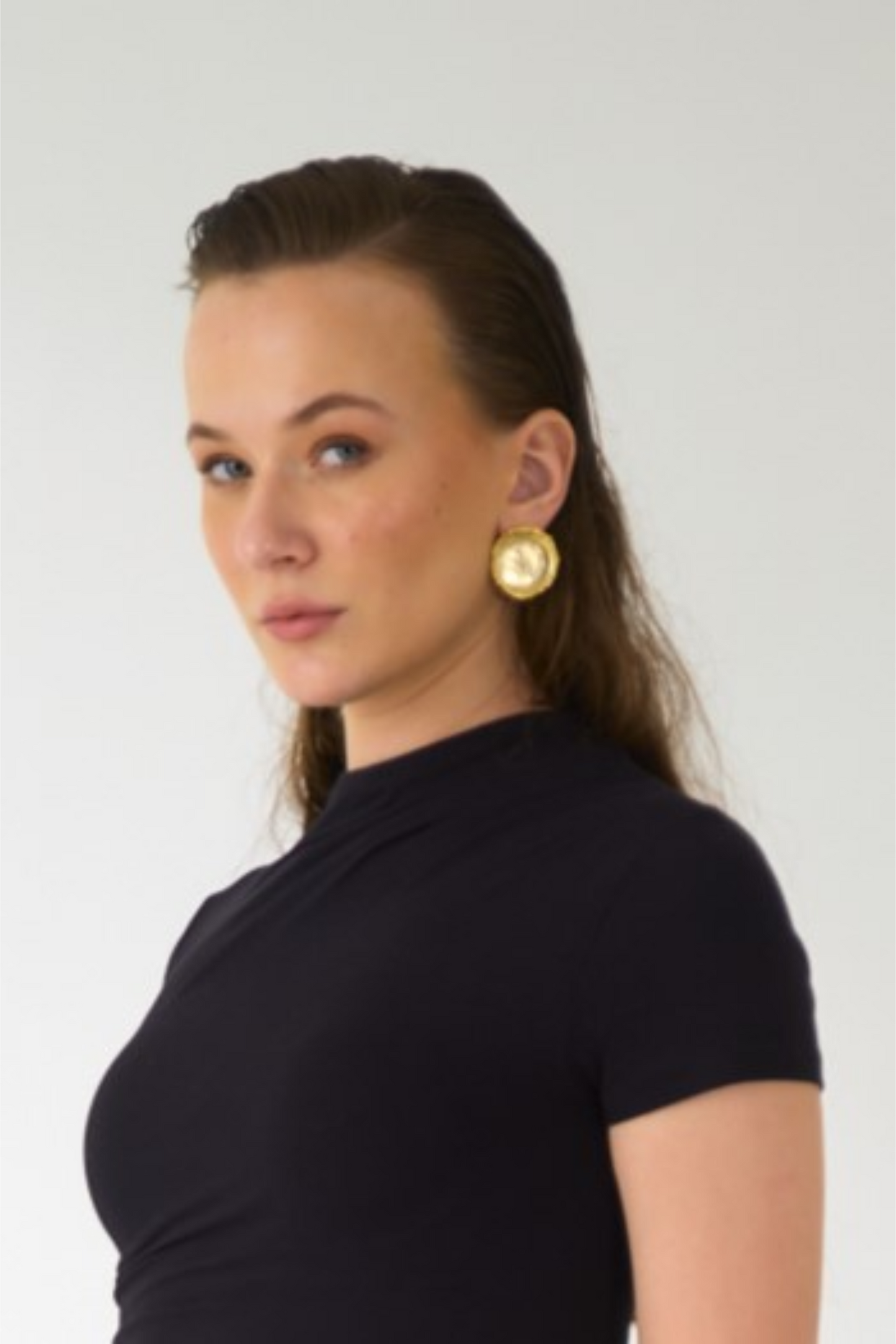 Crater Earrings Gold