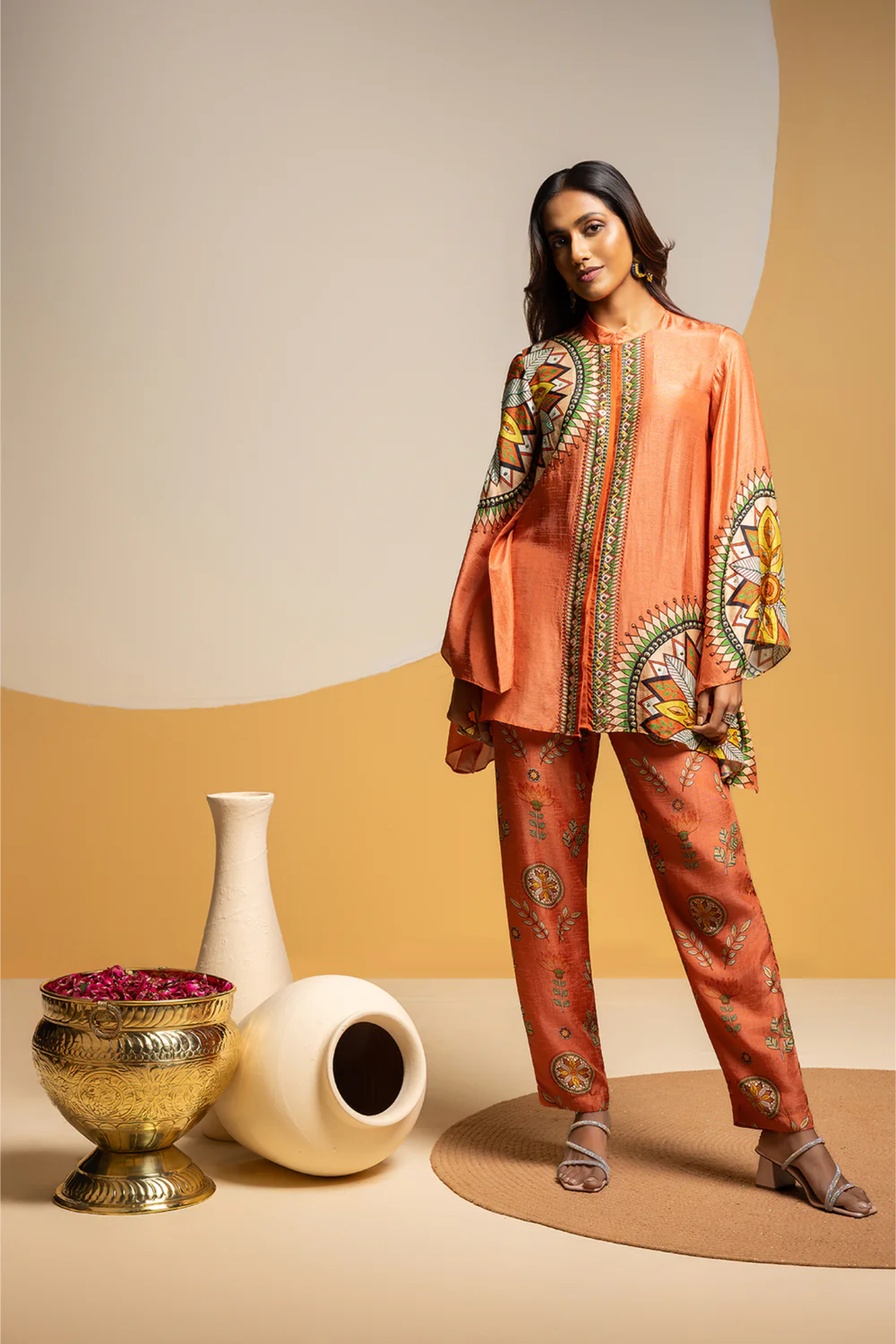 Taarani Embellished kimono co-ord set