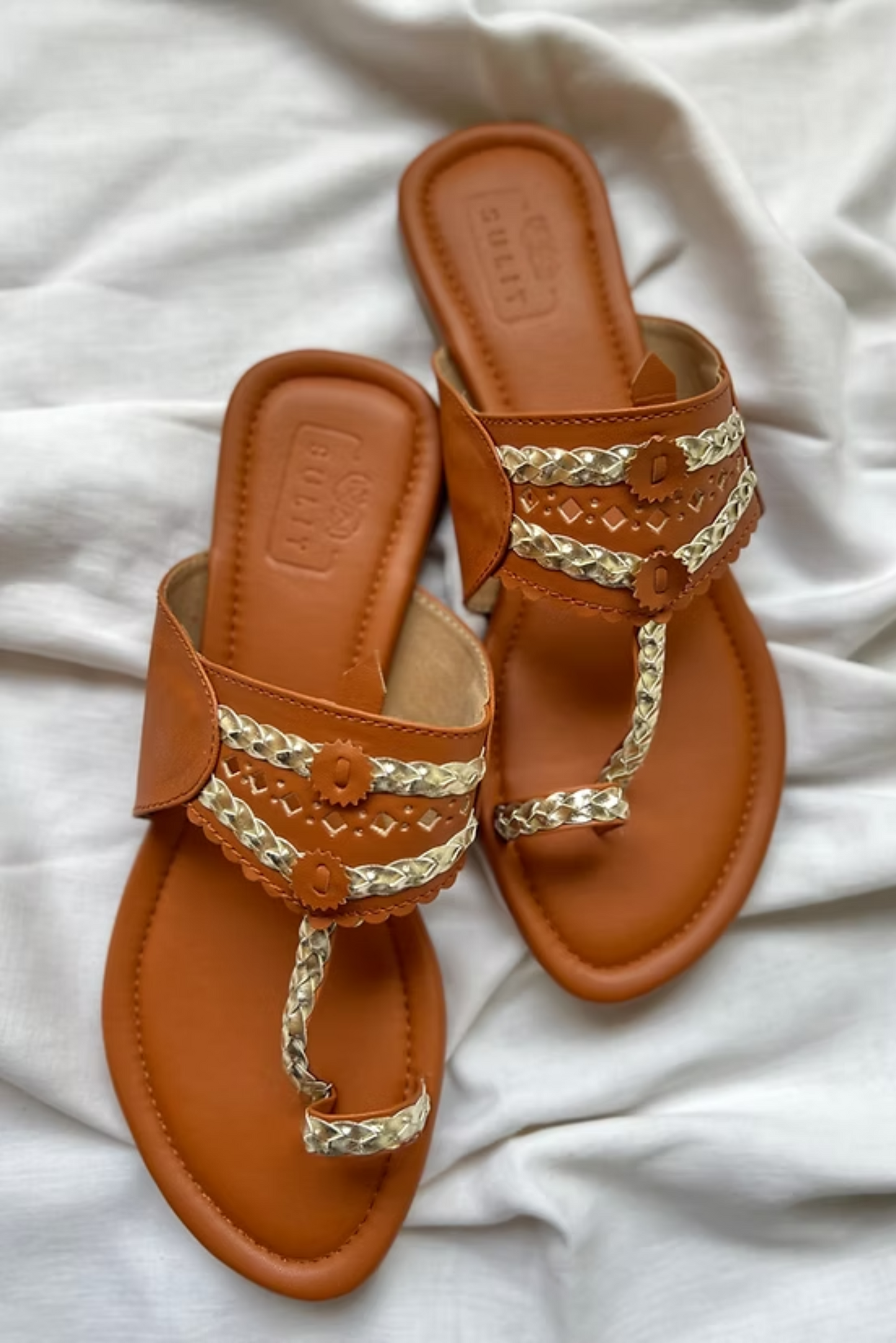 Tan and Gold Kolhapuri