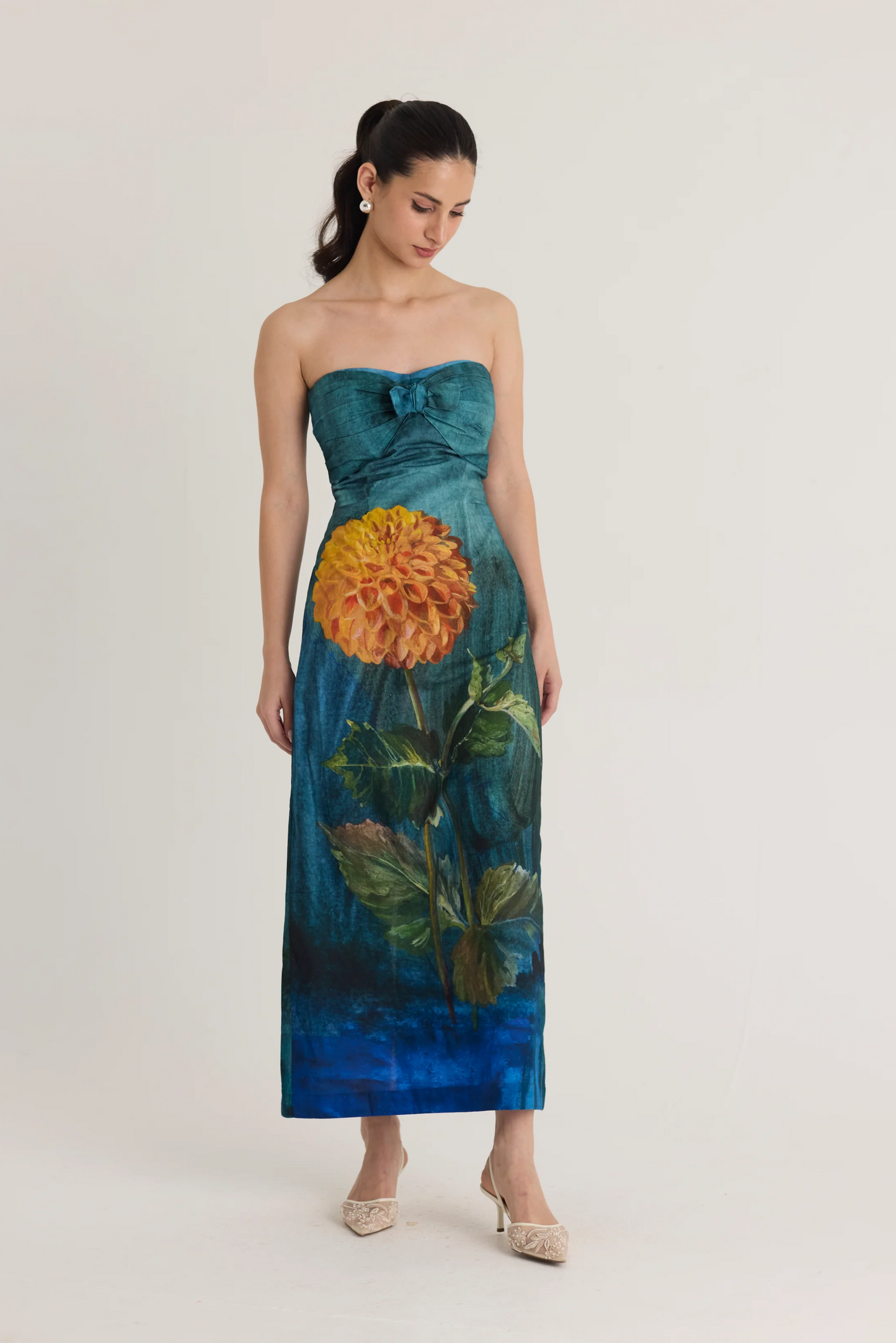 Dilly Dally Bow Dress