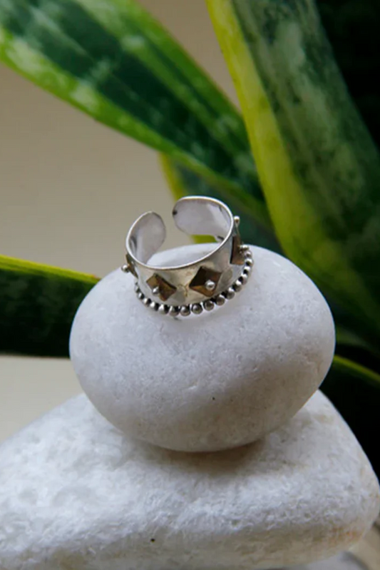 Believer Ring - Silver