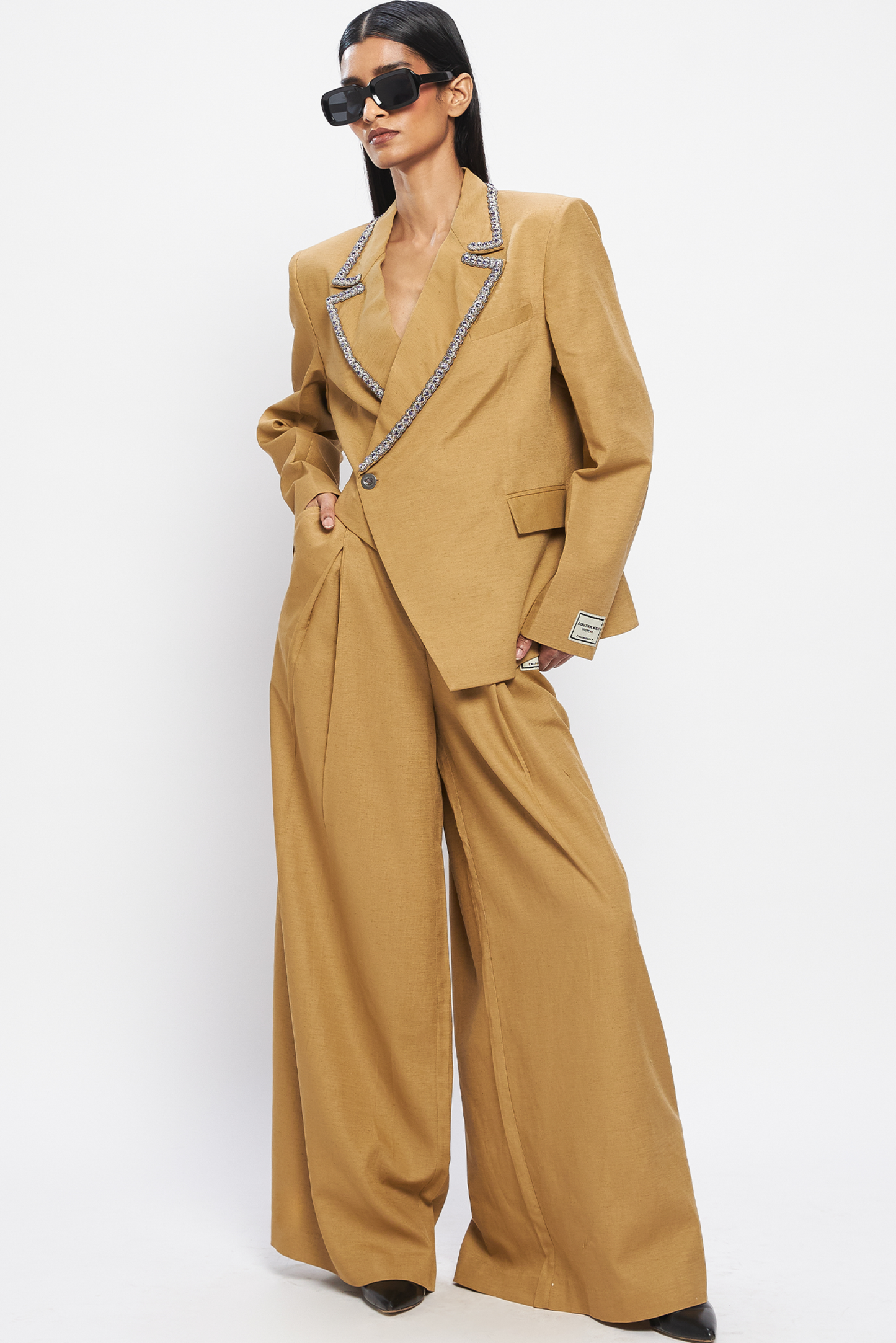 Chai-Cheeni Pleated Trousers