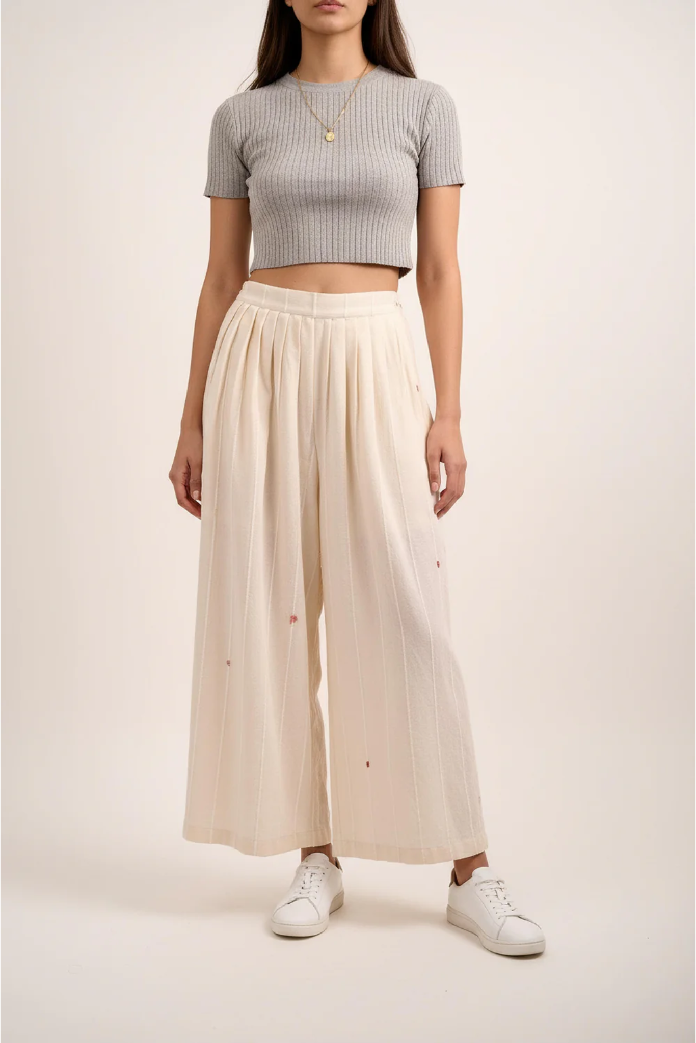 AURORA Off-white PANTS