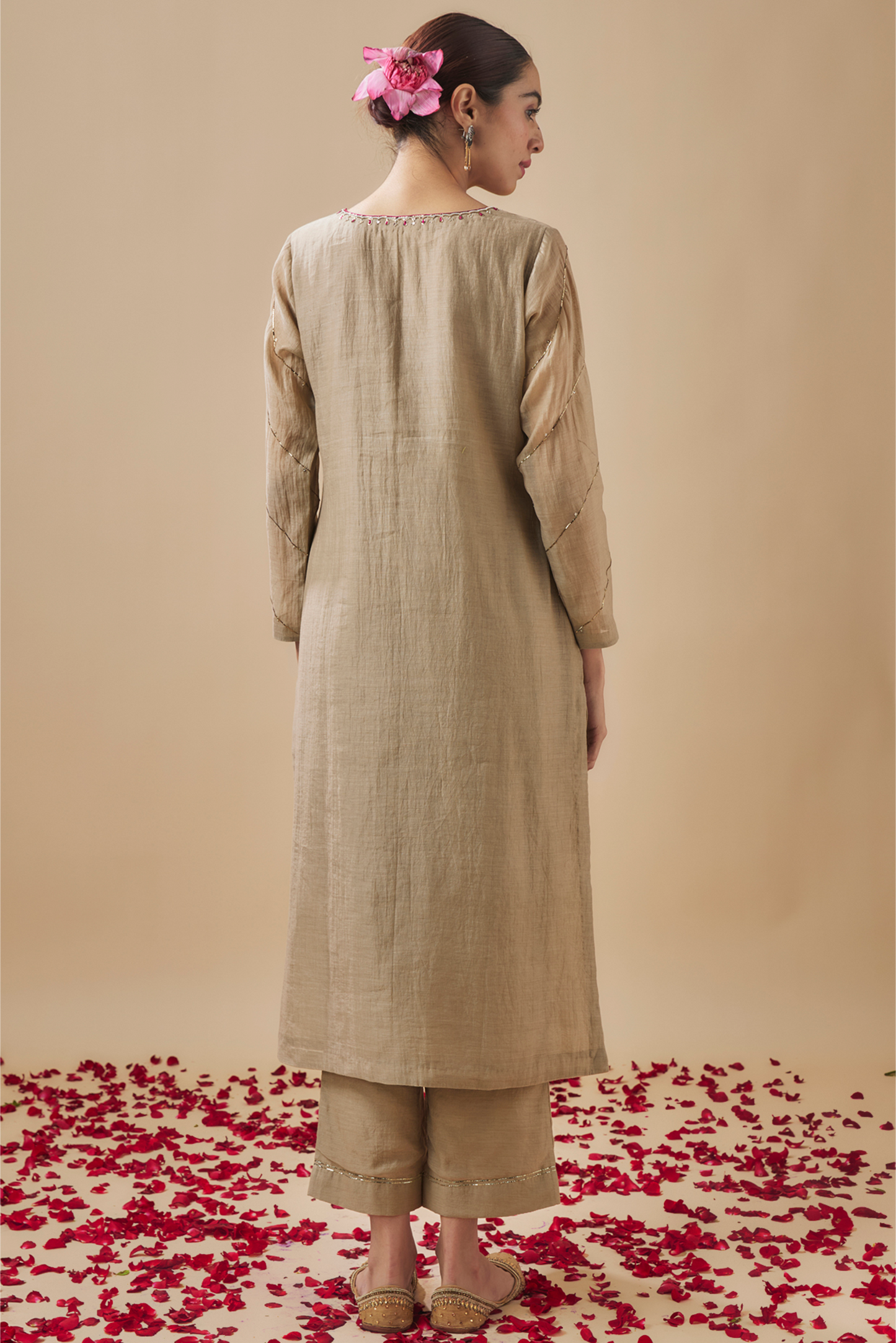 Anagha Kurta Set