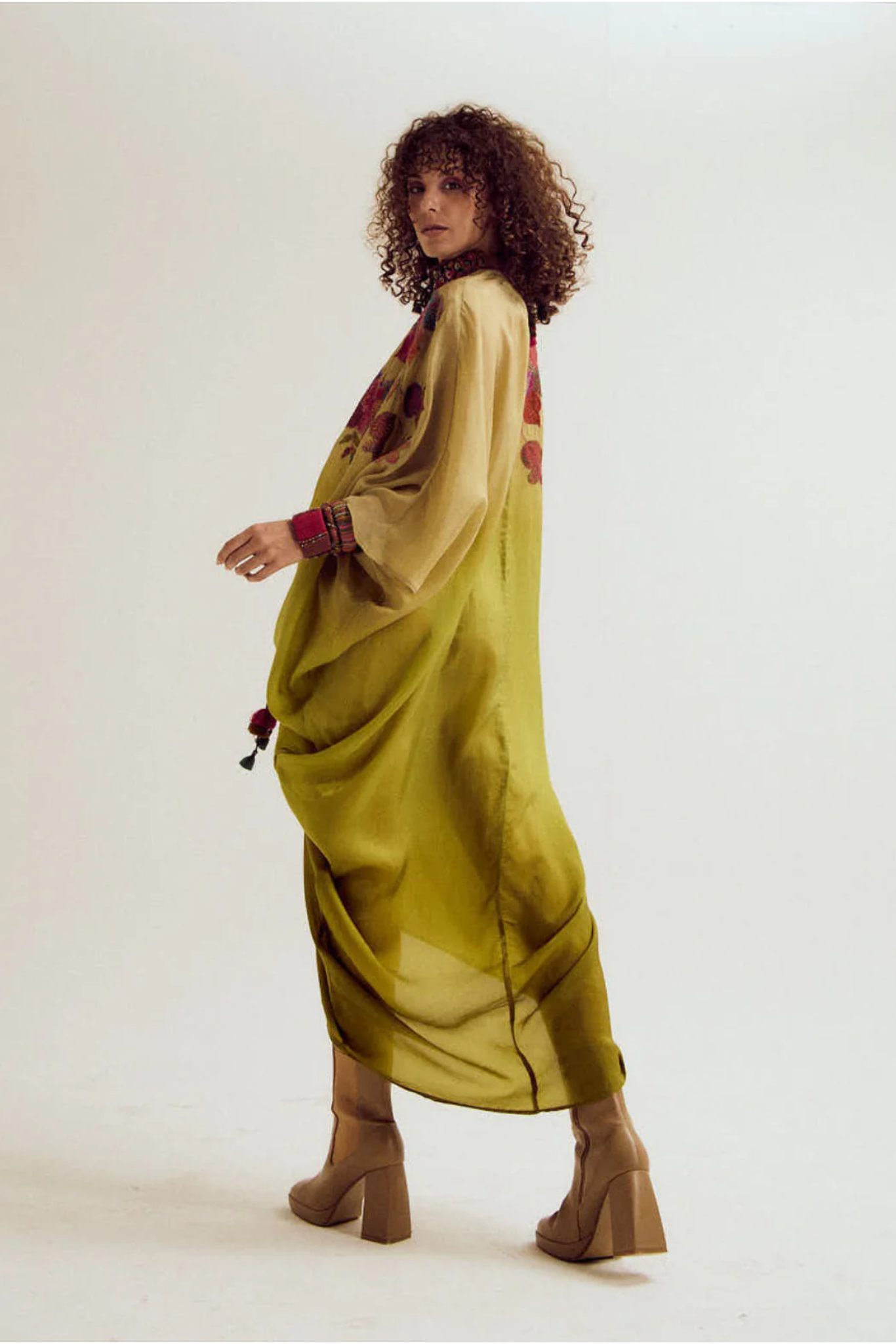 Cherry blossom kaftan - Ecru/olive