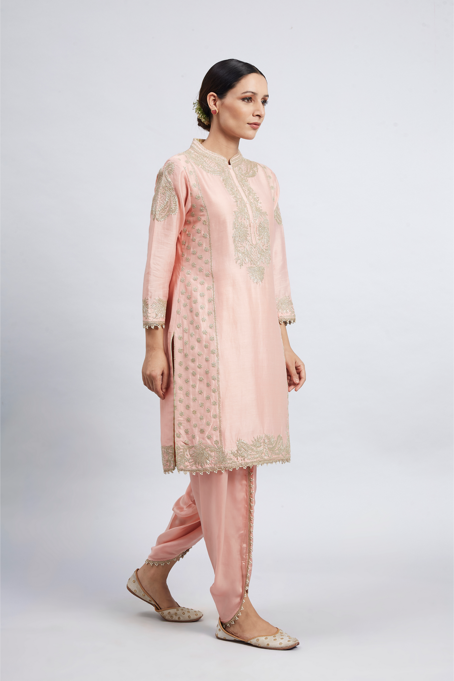 Aabish Embroidered Kurta Set - Carnation Pink