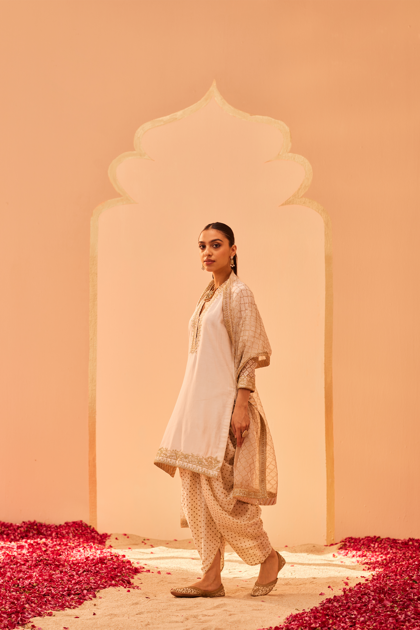 Faheeda Short Kurta with Dhoti Set - Daisy Ivory