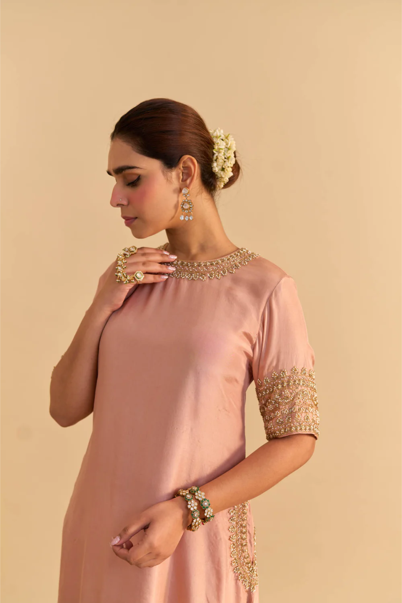 Ilana Off Rose Silk Dabka Zardozi Embroidered Kurta Set