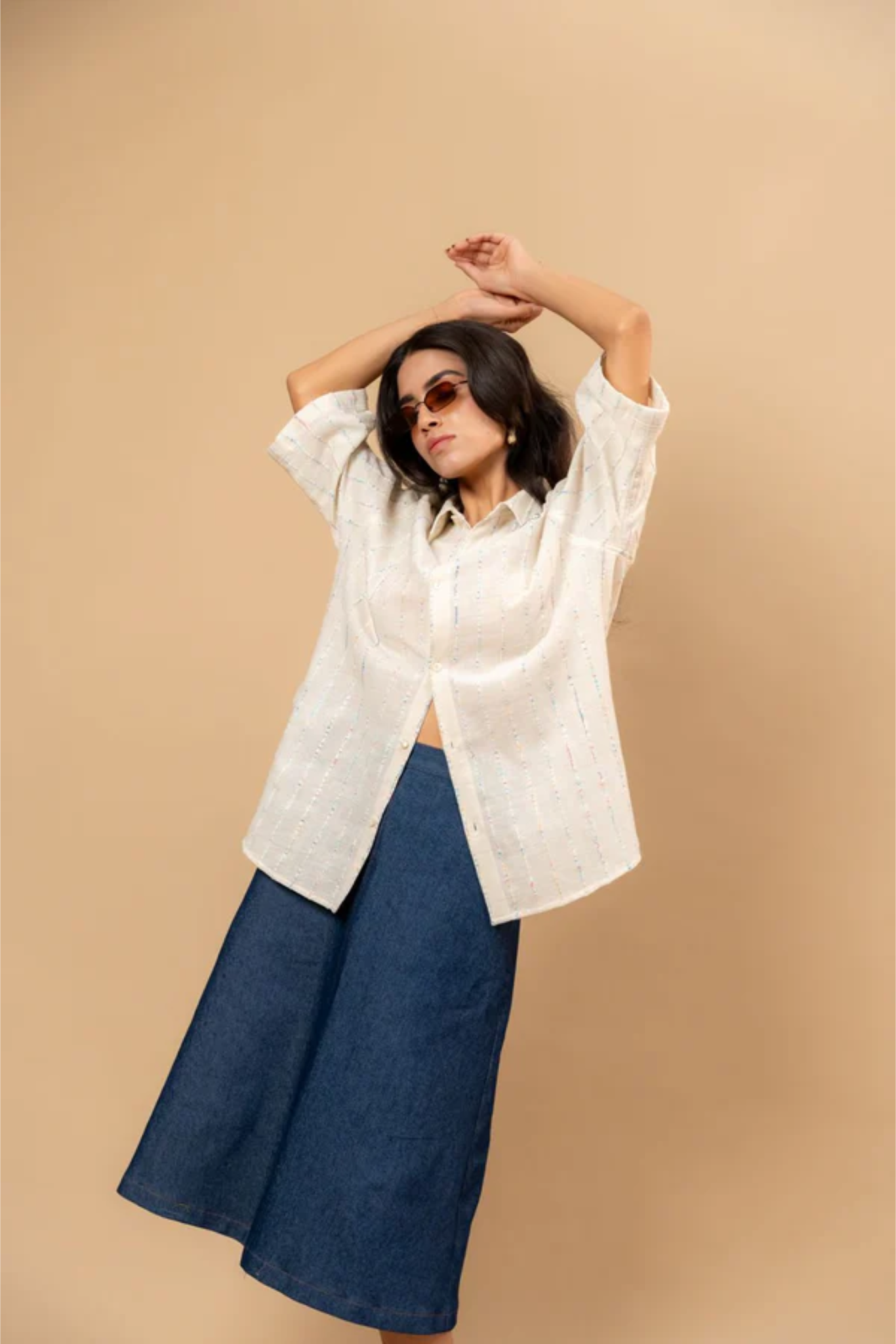 VIVIANNE UNISEX SHIRT