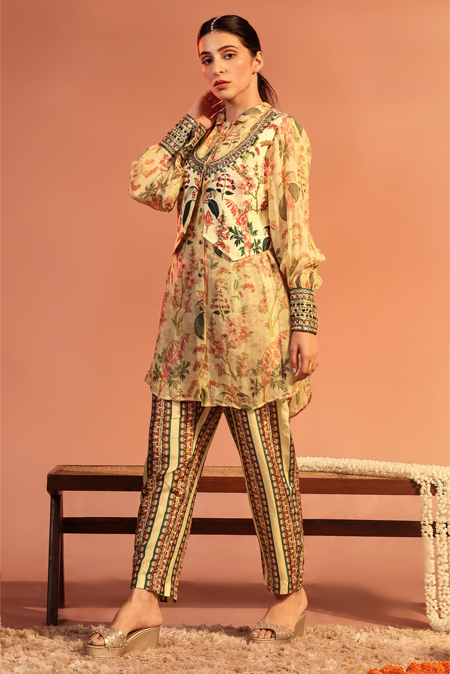 Tamaya Embroidered kurta set with jacket