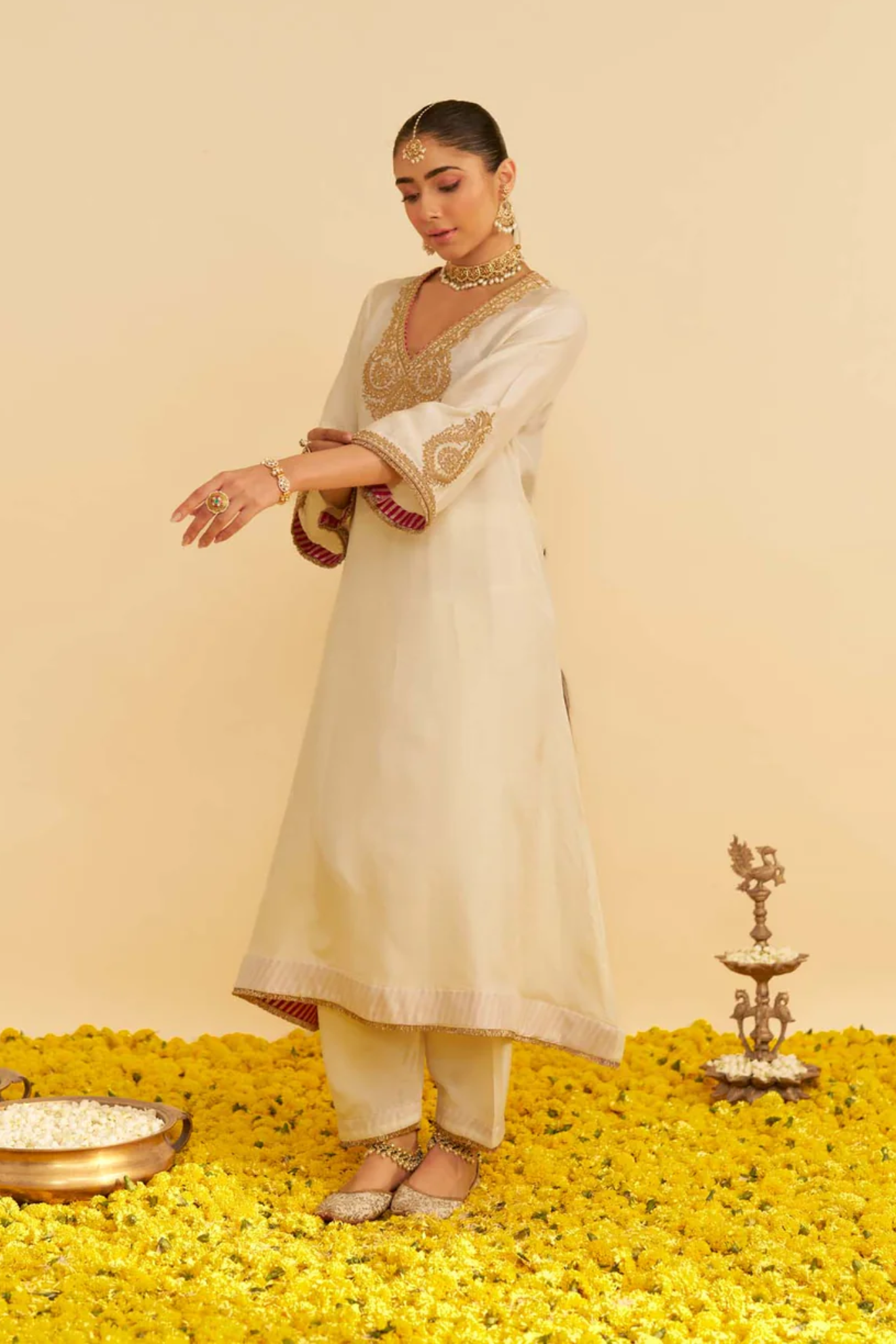 Haayat - Daisy Ivory Long Kaftan With Salwar