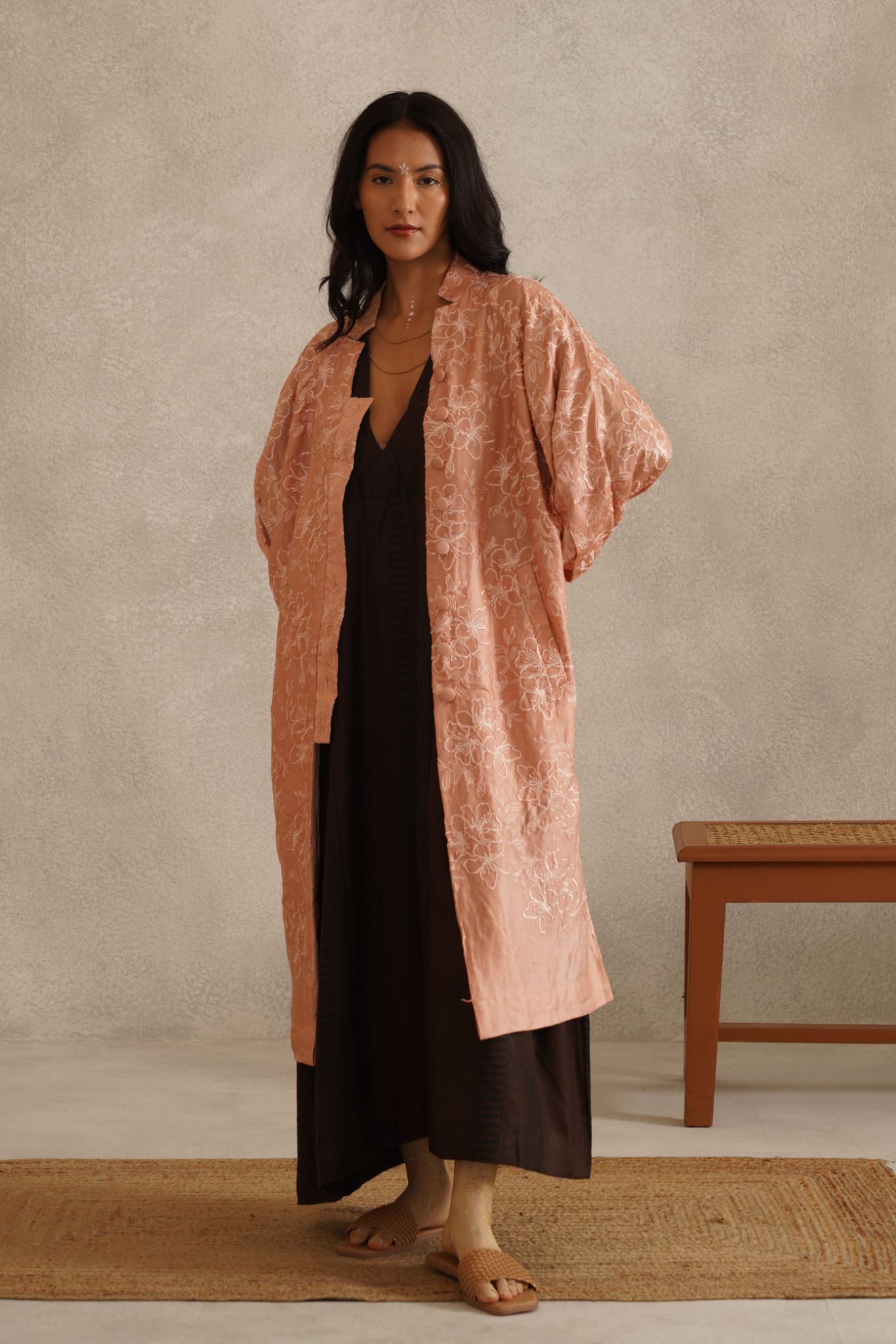 Embrace cape - Salmon Pink