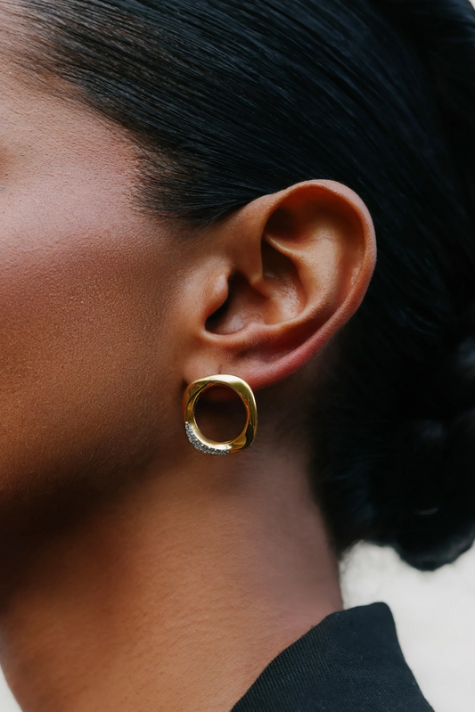 Squircle Stud In Gold Vermeil