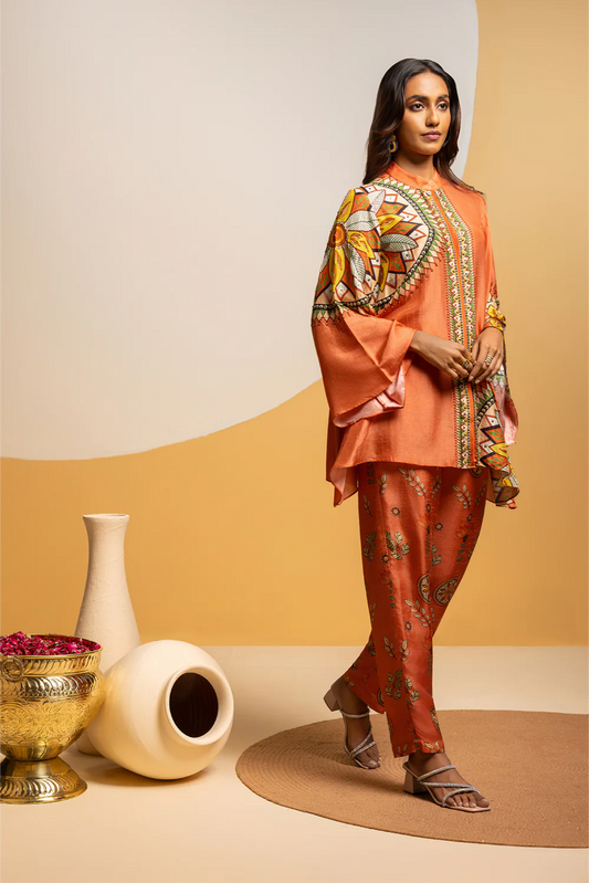 Taarani Embellished kimono co-ord set