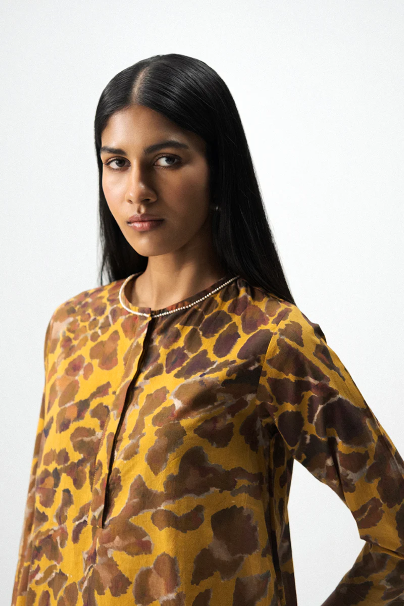 CHITARA SHORT KURTA SET