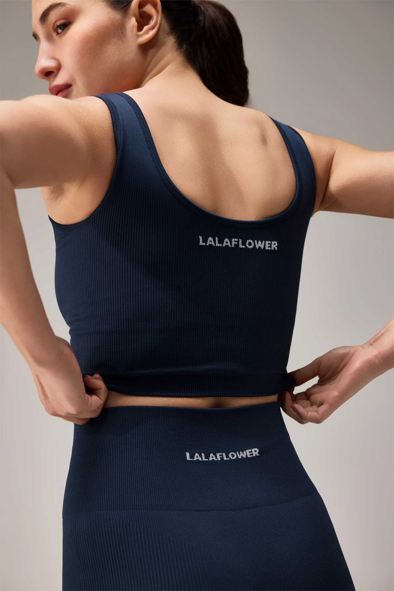 SEAMLESS SQUARE BRA - NAVY BLUE