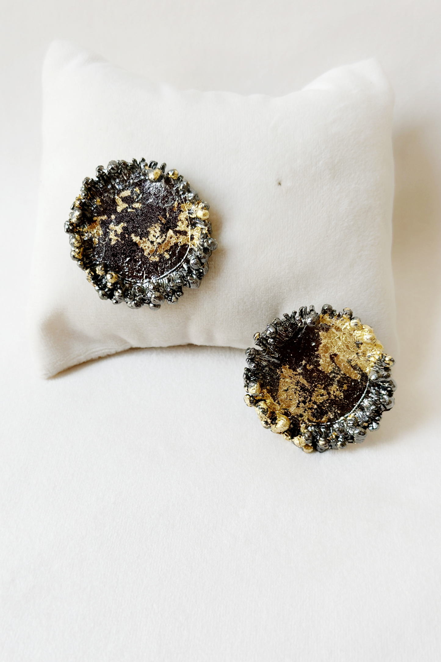 Two Tone bubbly crater studs Black and Gold