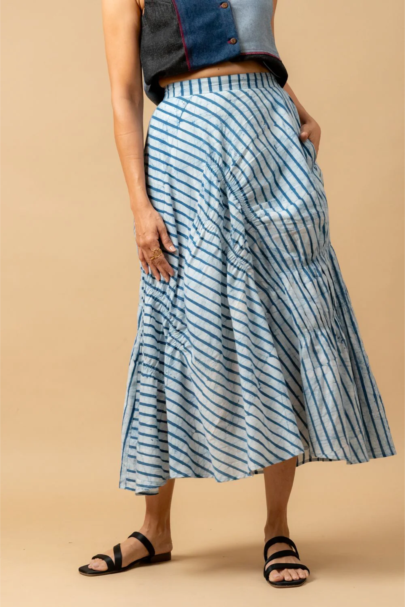 LIZZY BATIK STRIPES SKIRT