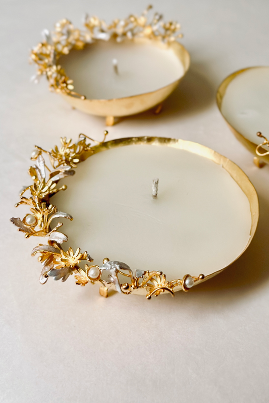 Floral Diya Wax Candle - Snowy White