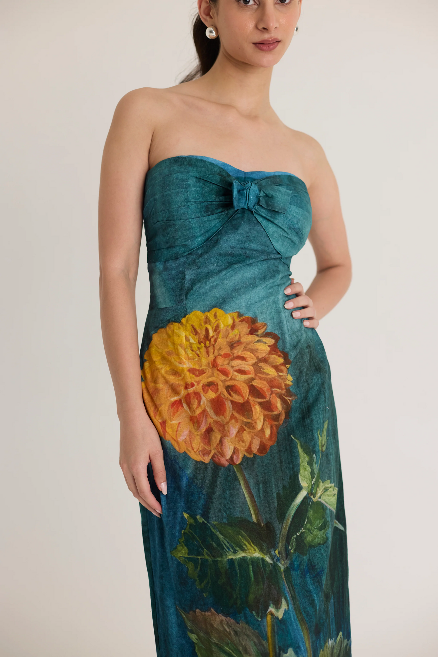 Dilly Dally Bow Dress
