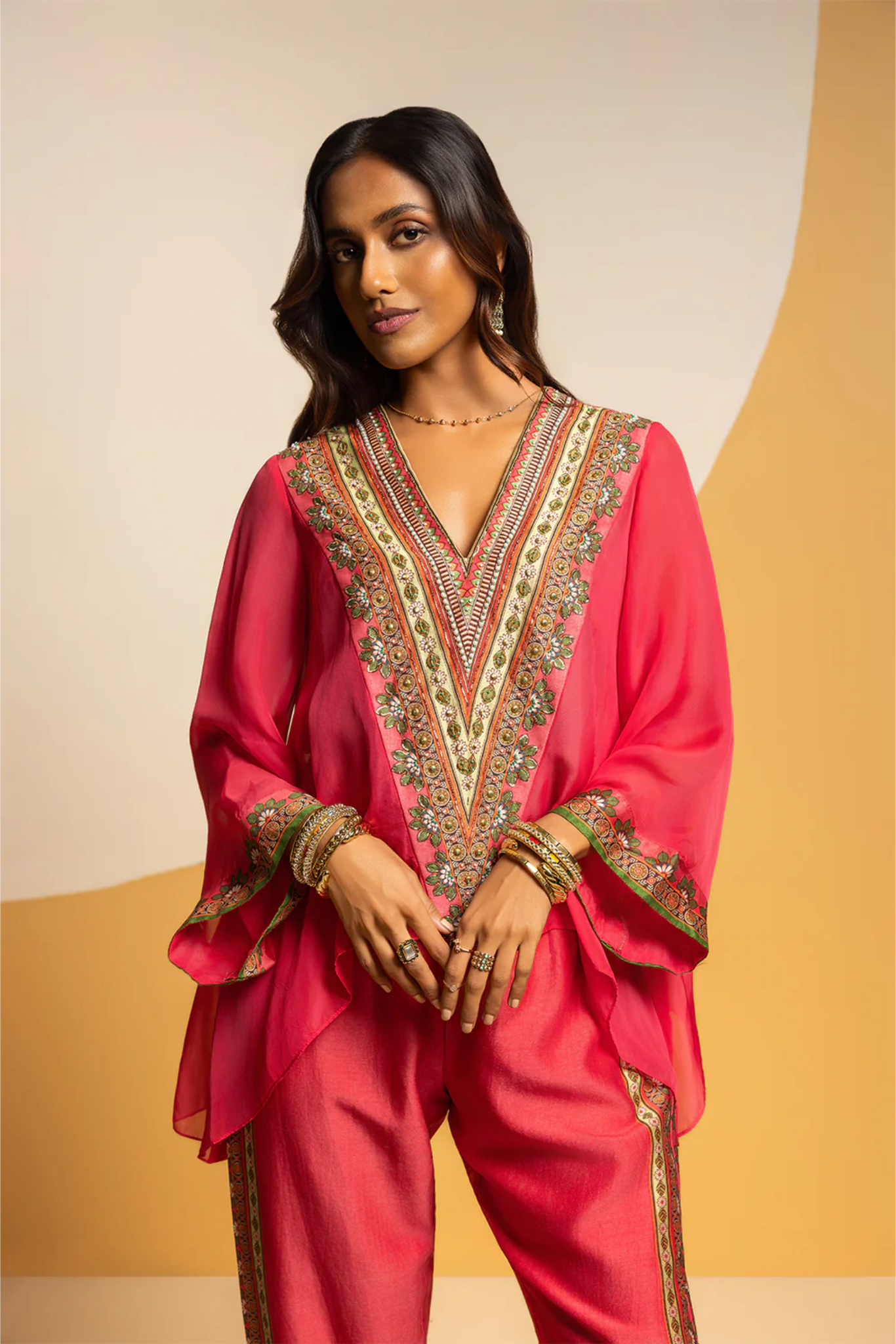 Taarani embellished V-neck co-ord  set