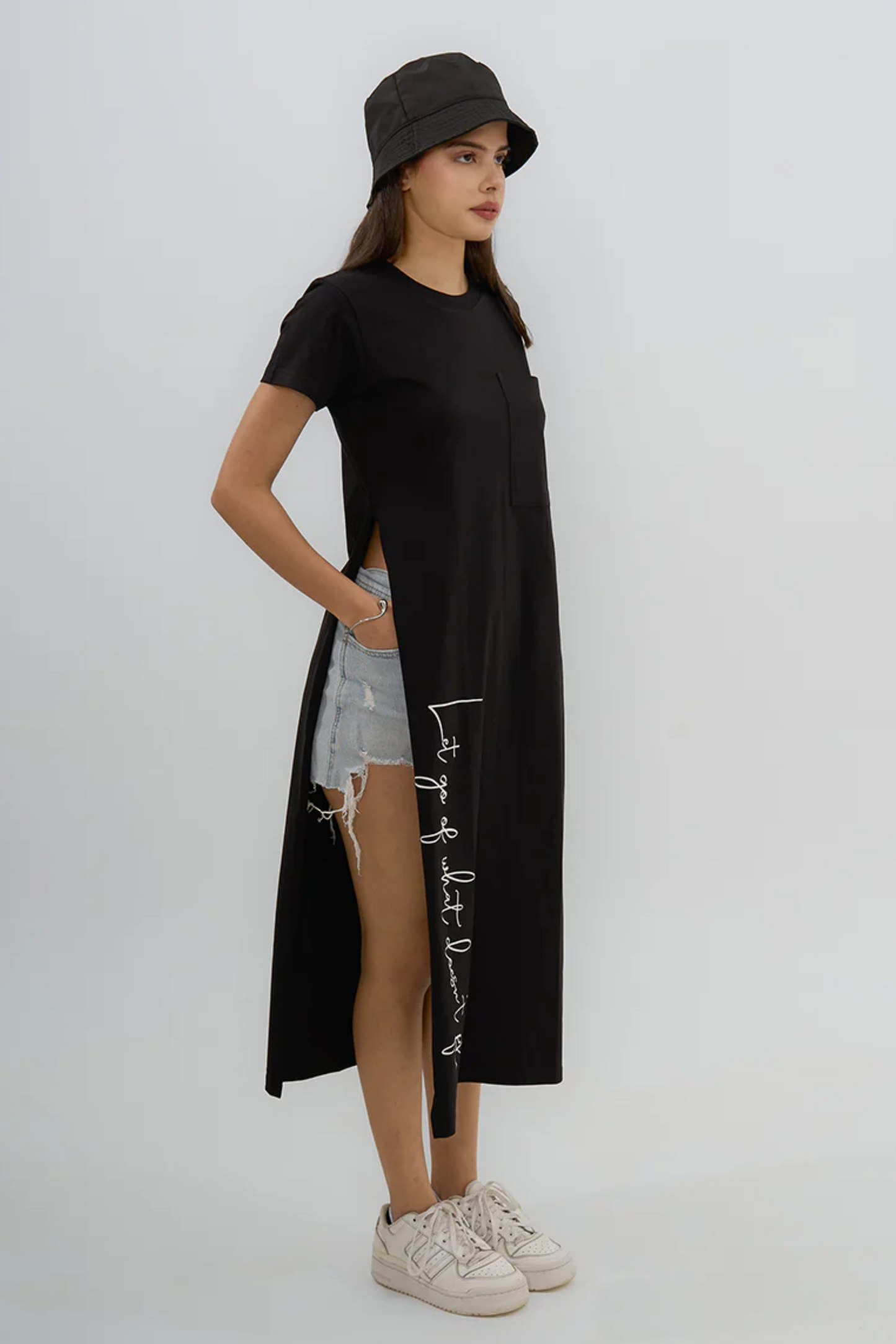 The Antima Tee - Black