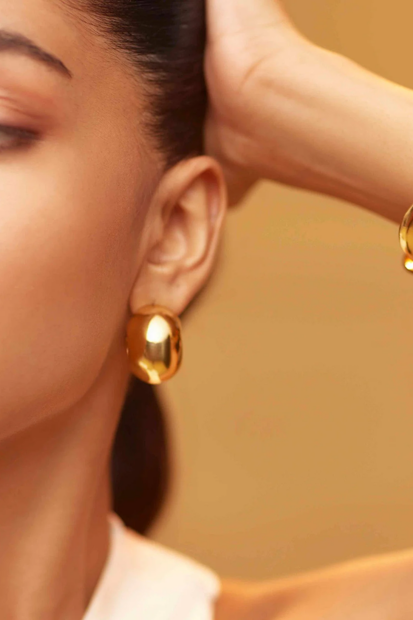 Amanda Earrings - Golden