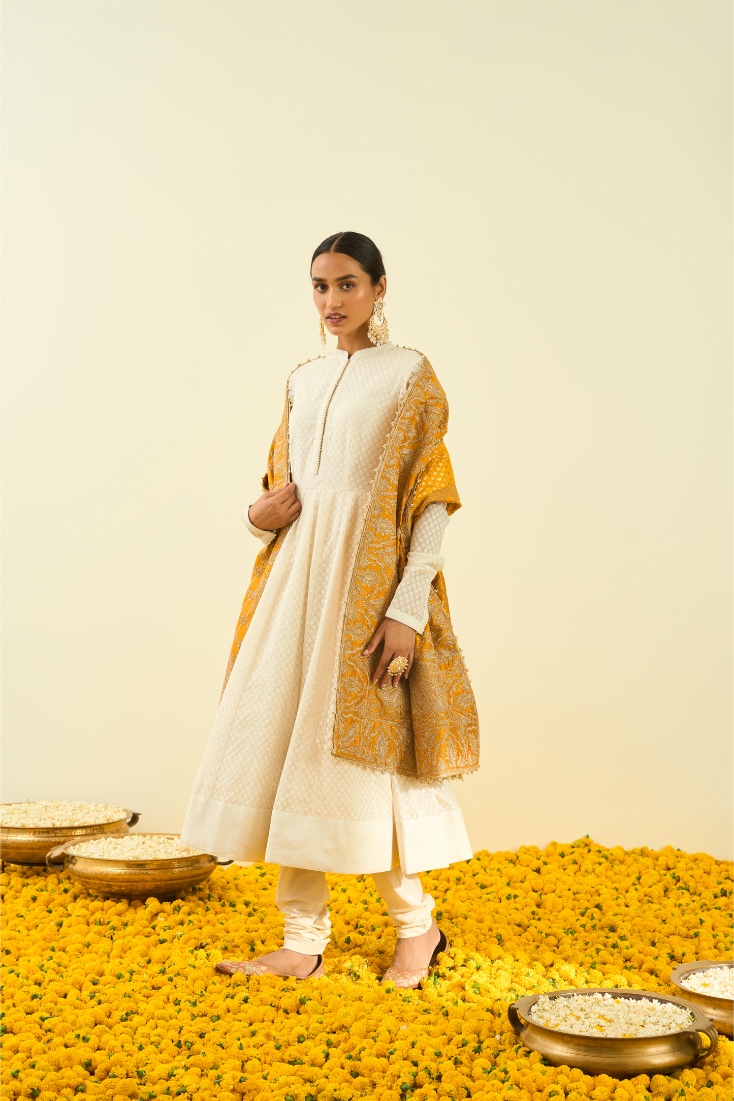 Glaze Mustard Tilla Embroidery Odhni