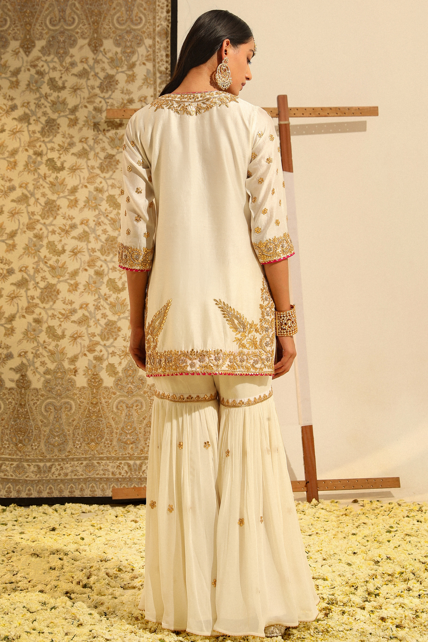 Shamshul Hand Embroidered Kurta Garara Set - Daisy Ivory