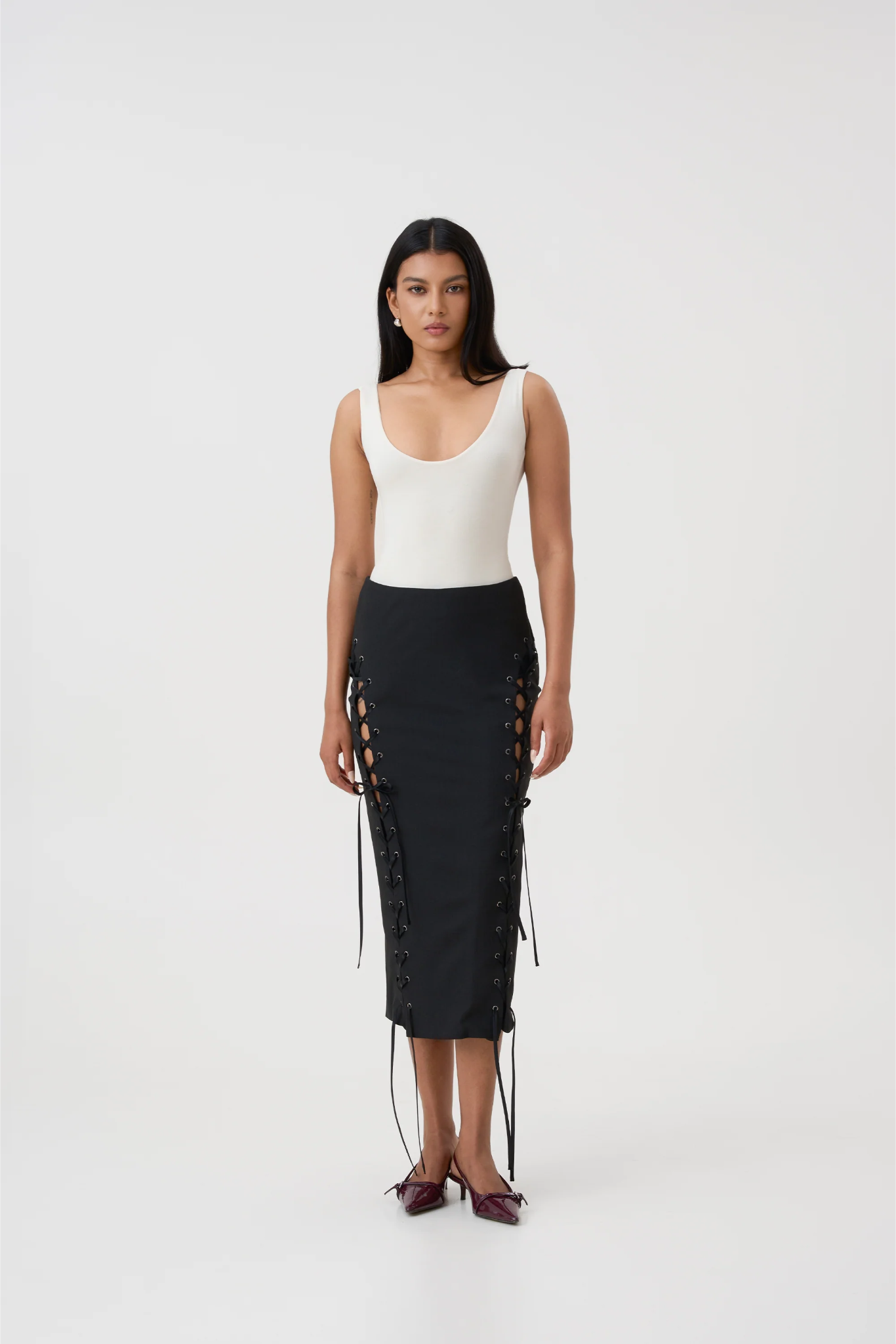 EIRENE EYELET SKIRT - BLACK