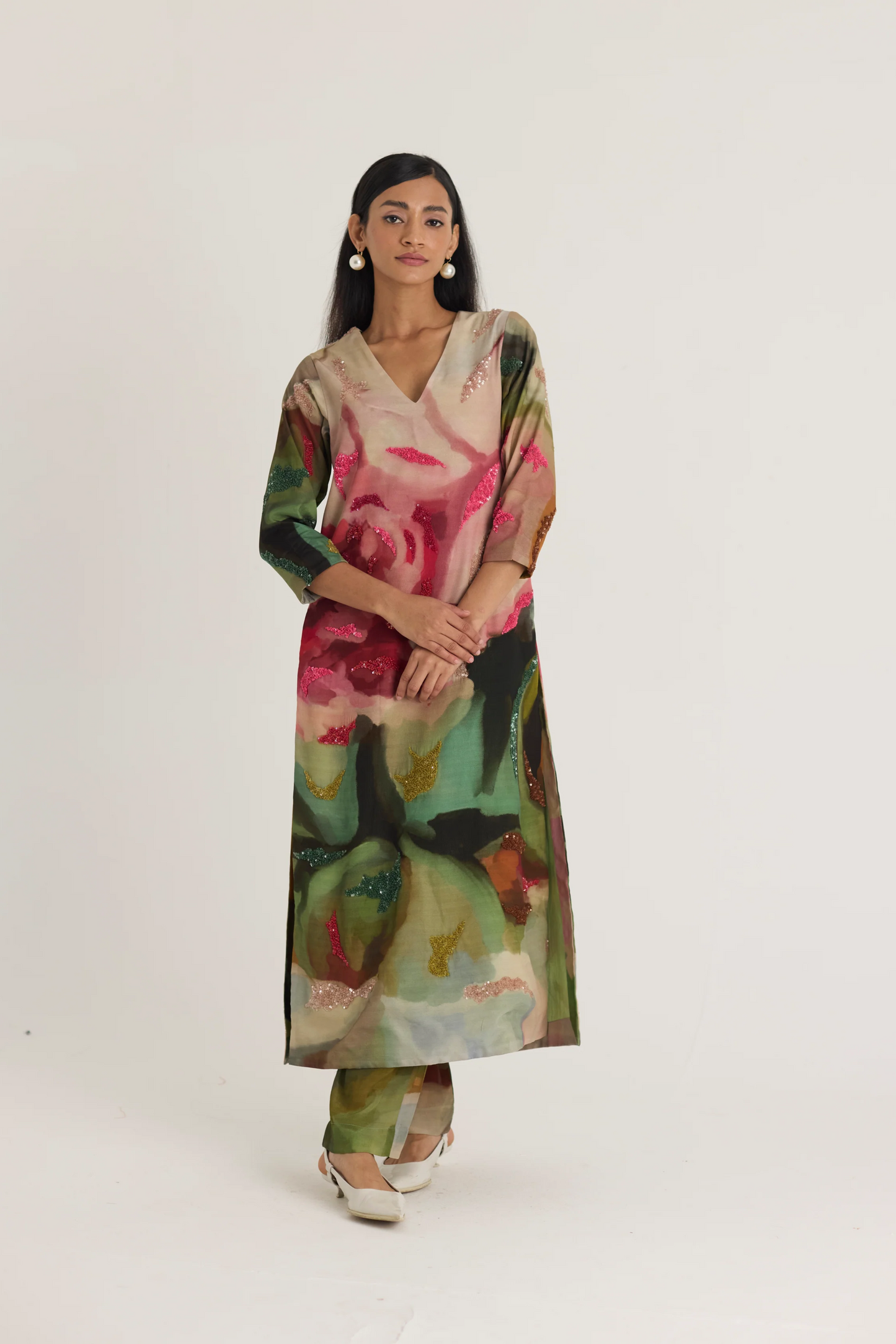 Tilly Embroidered Kurta Set