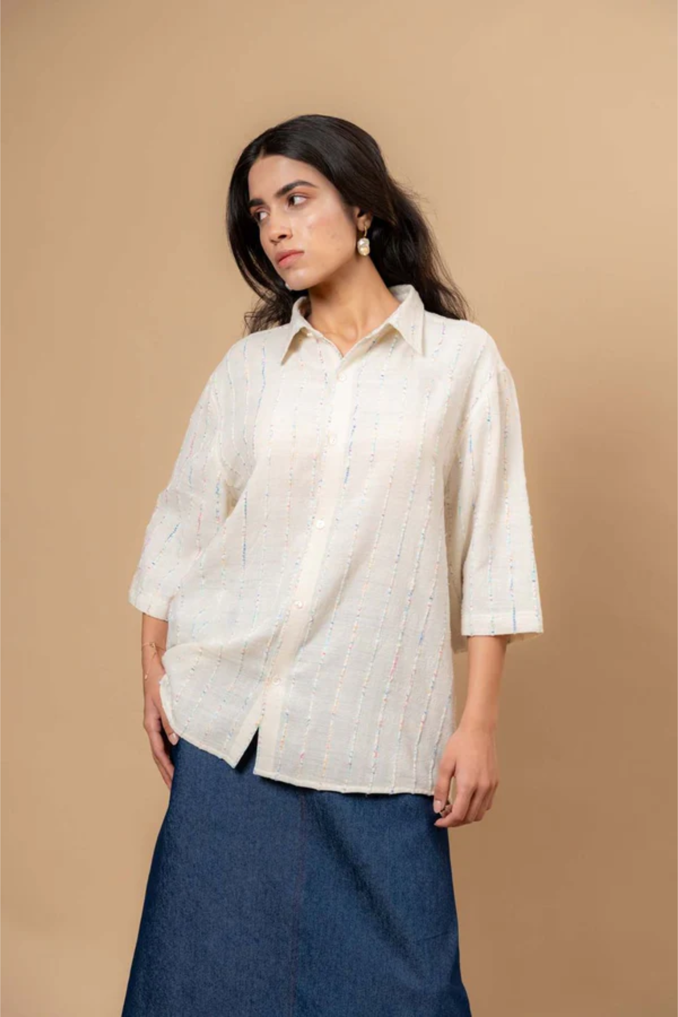 VIVIANNE UNISEX SHIRT