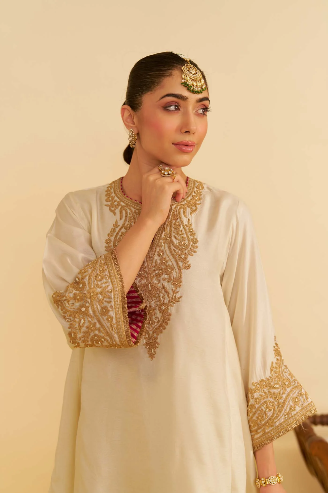 Marwa - Daisy Ivory Short Chauga With Salwar