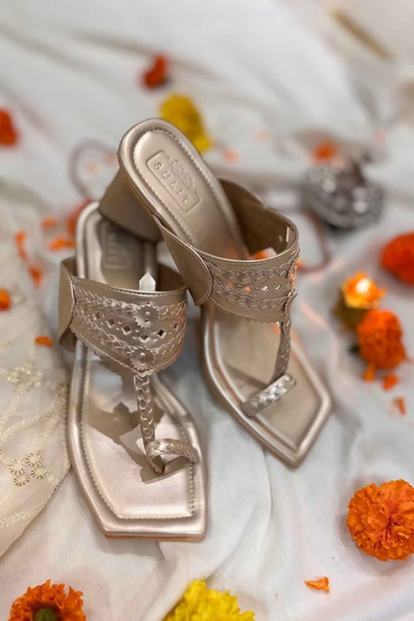 Champagne Gold Kolhapuri