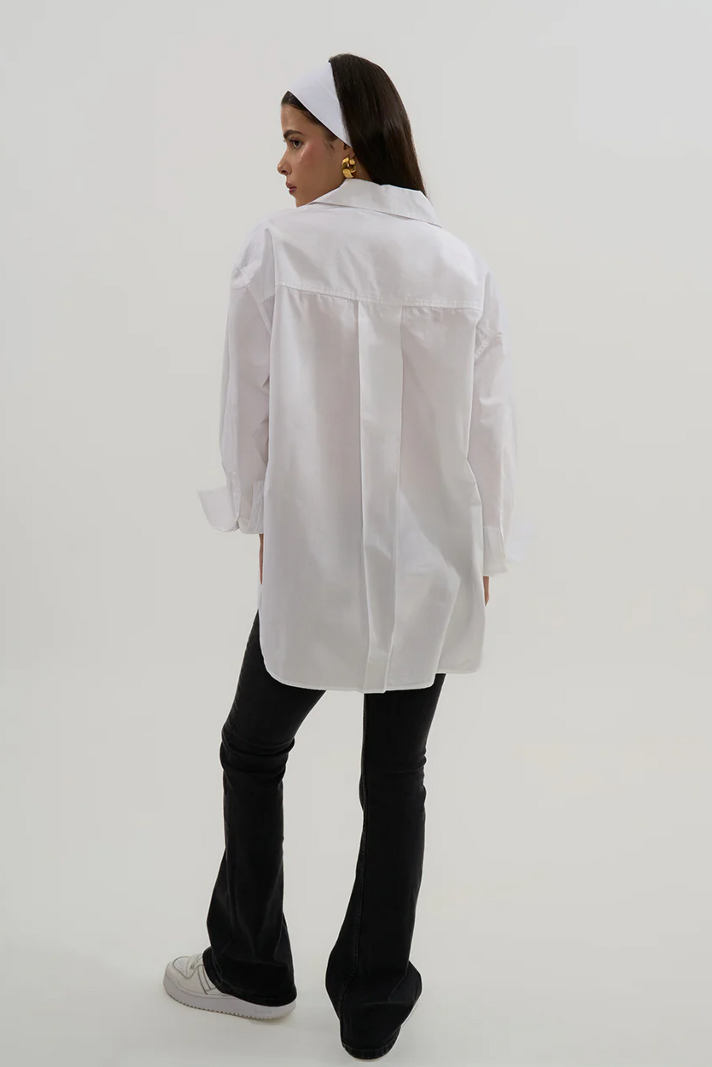 The Jhanavi Shirt - White