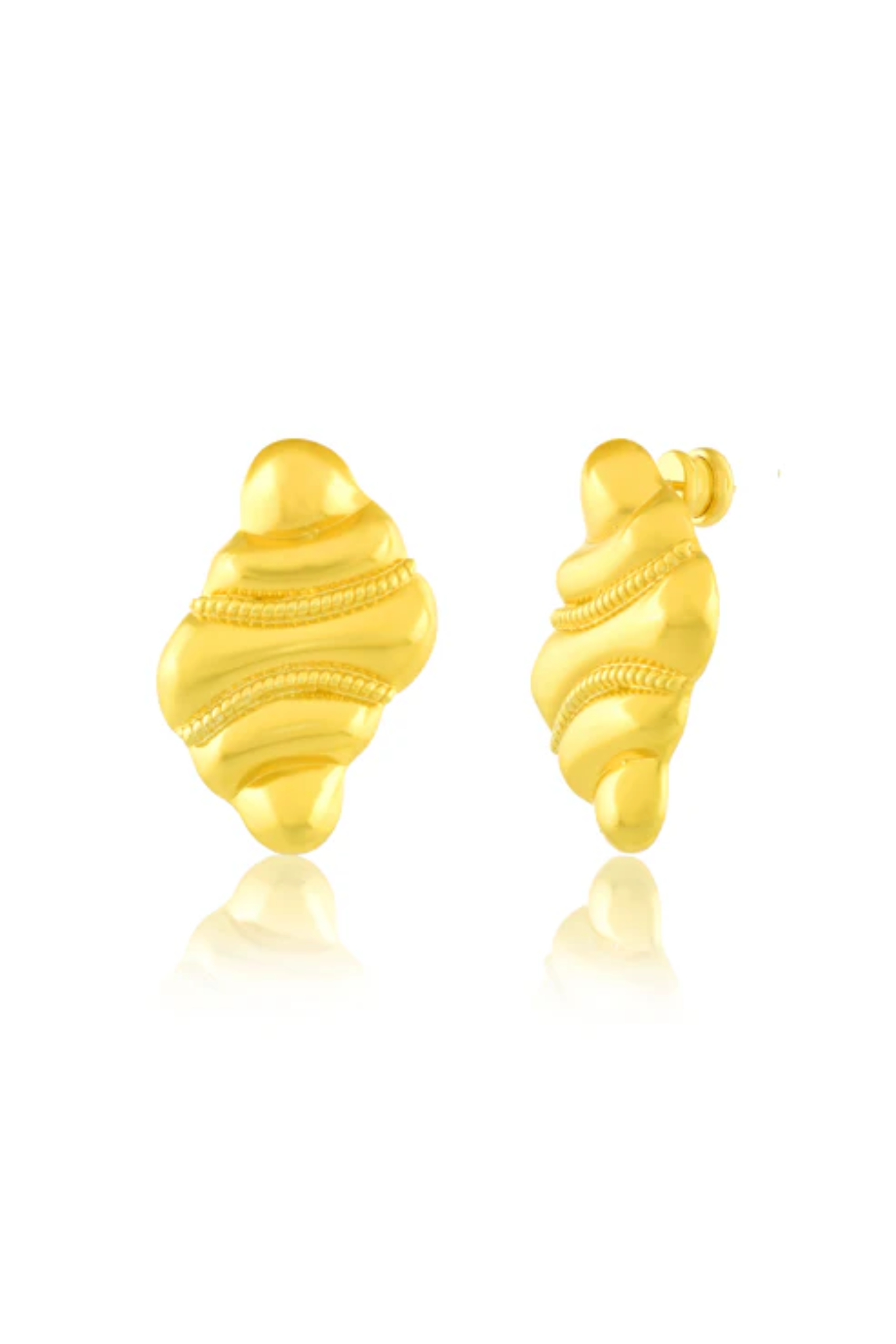 Vintage Shell Earrings