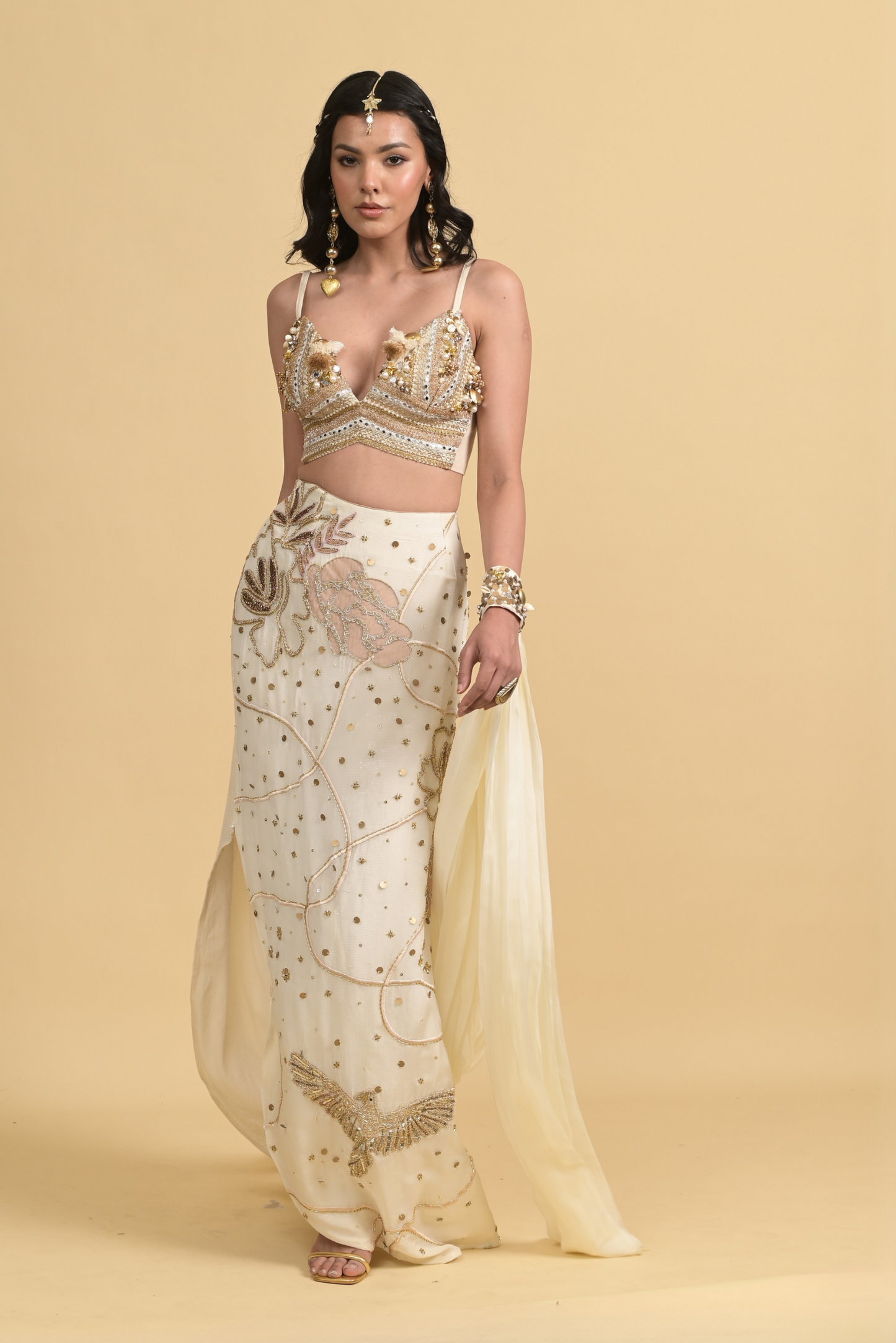 Mehbooba Ivory Set