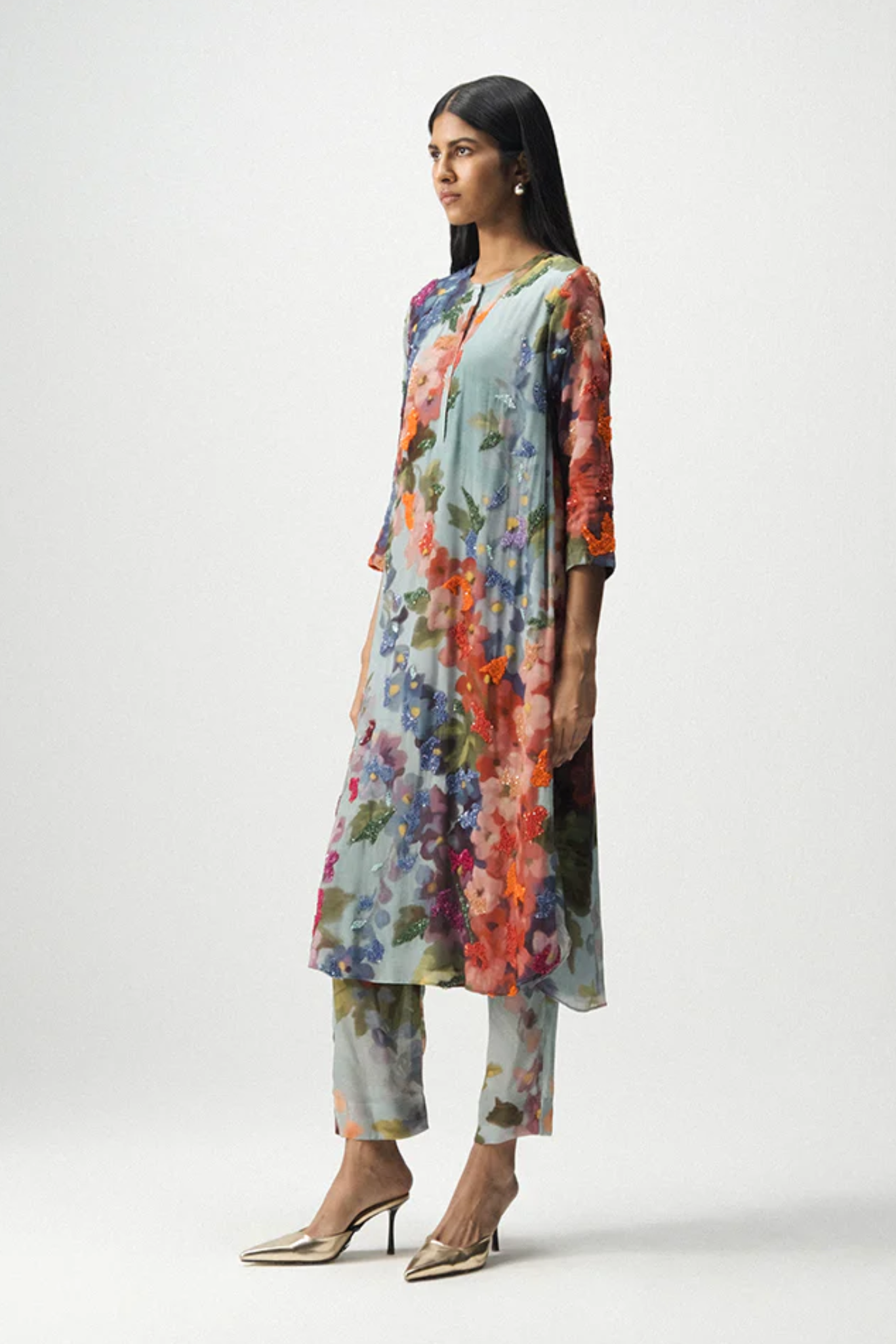 DARLINGTON LONG EMBROIDERED KURTA SET