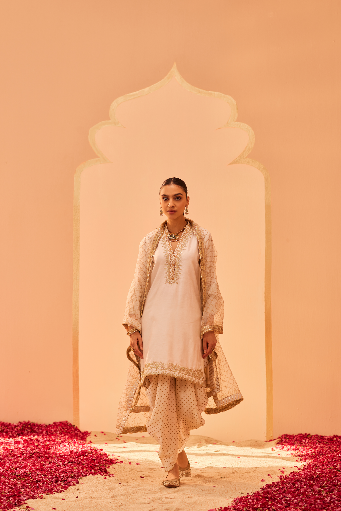 Faheeda Short Kurta with Dhoti Set - Daisy Ivory