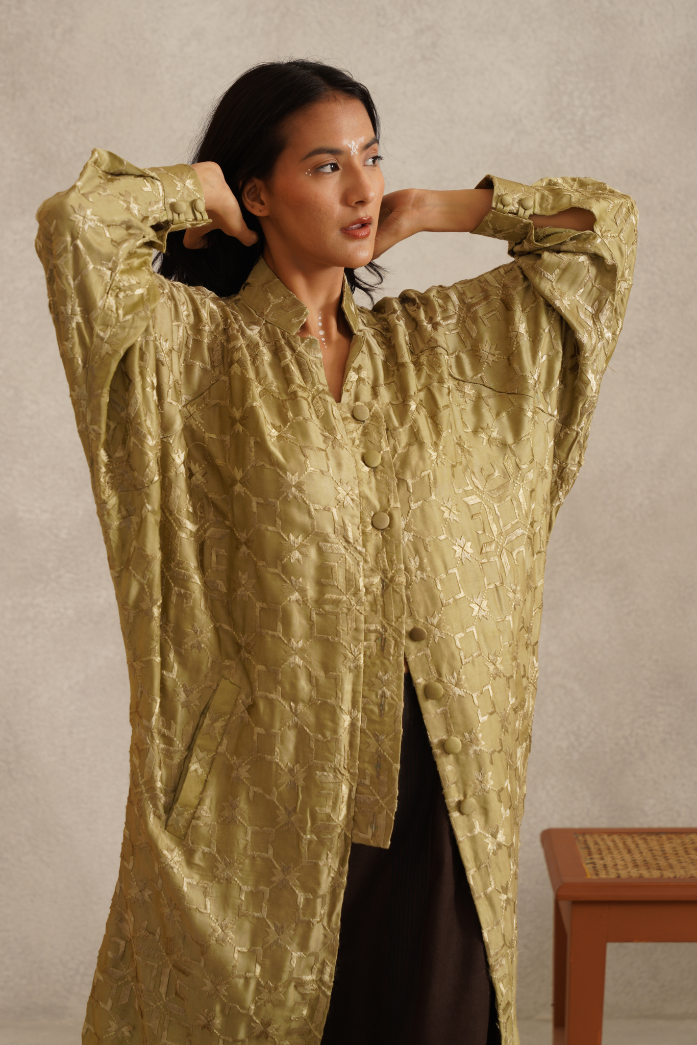 Embrace cape - Olive Green