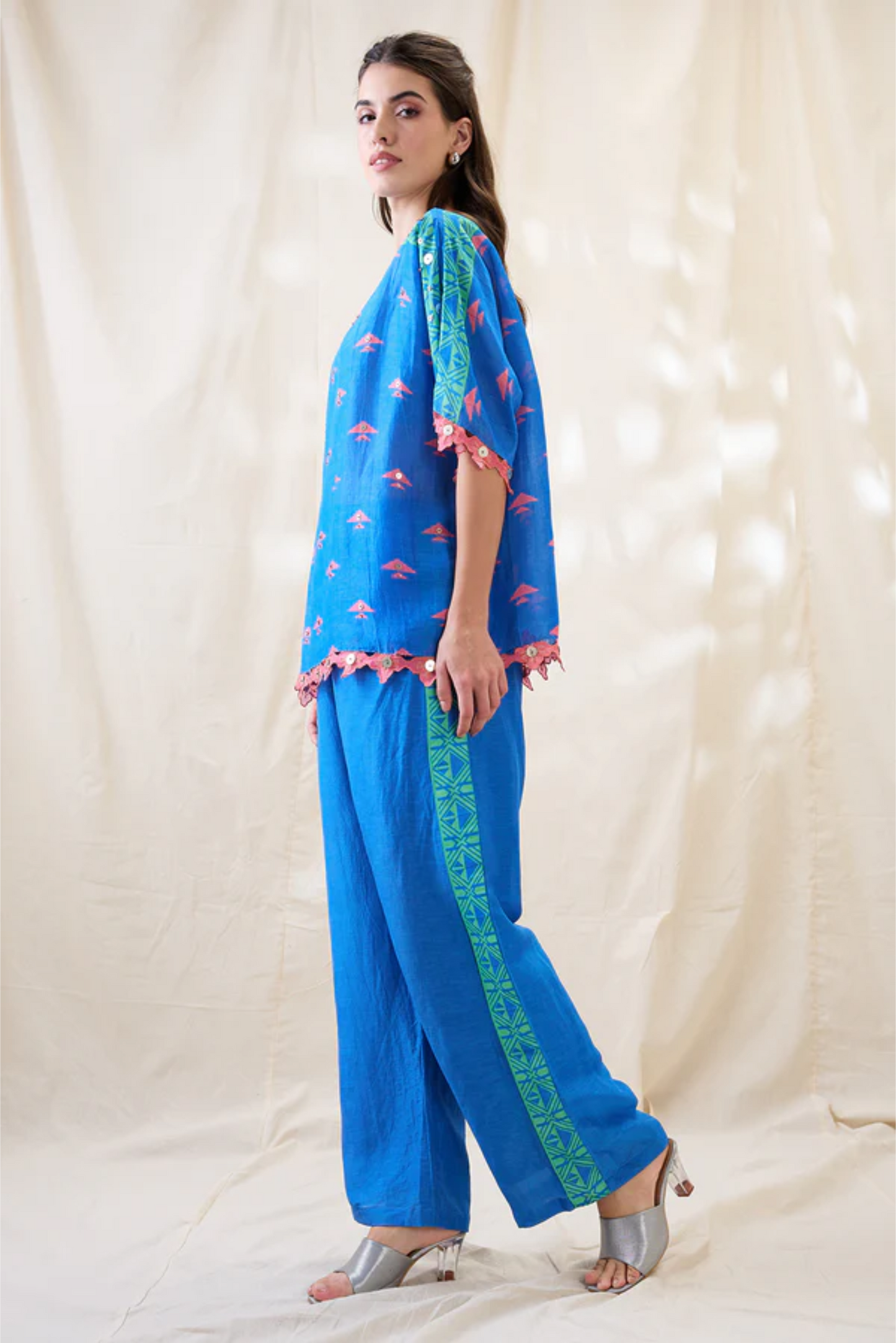 Kitchra Appliqued Kimono Co-ord Set (Blue)