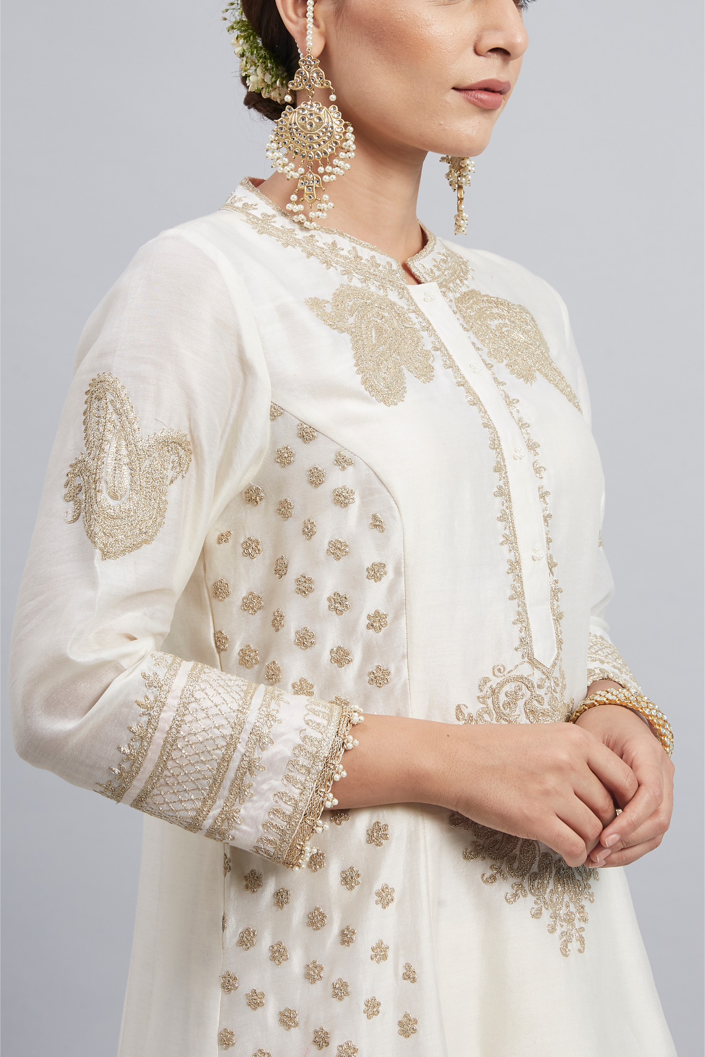 Naazira Tilla Embroidered Kurta Set - Daisy Ivory