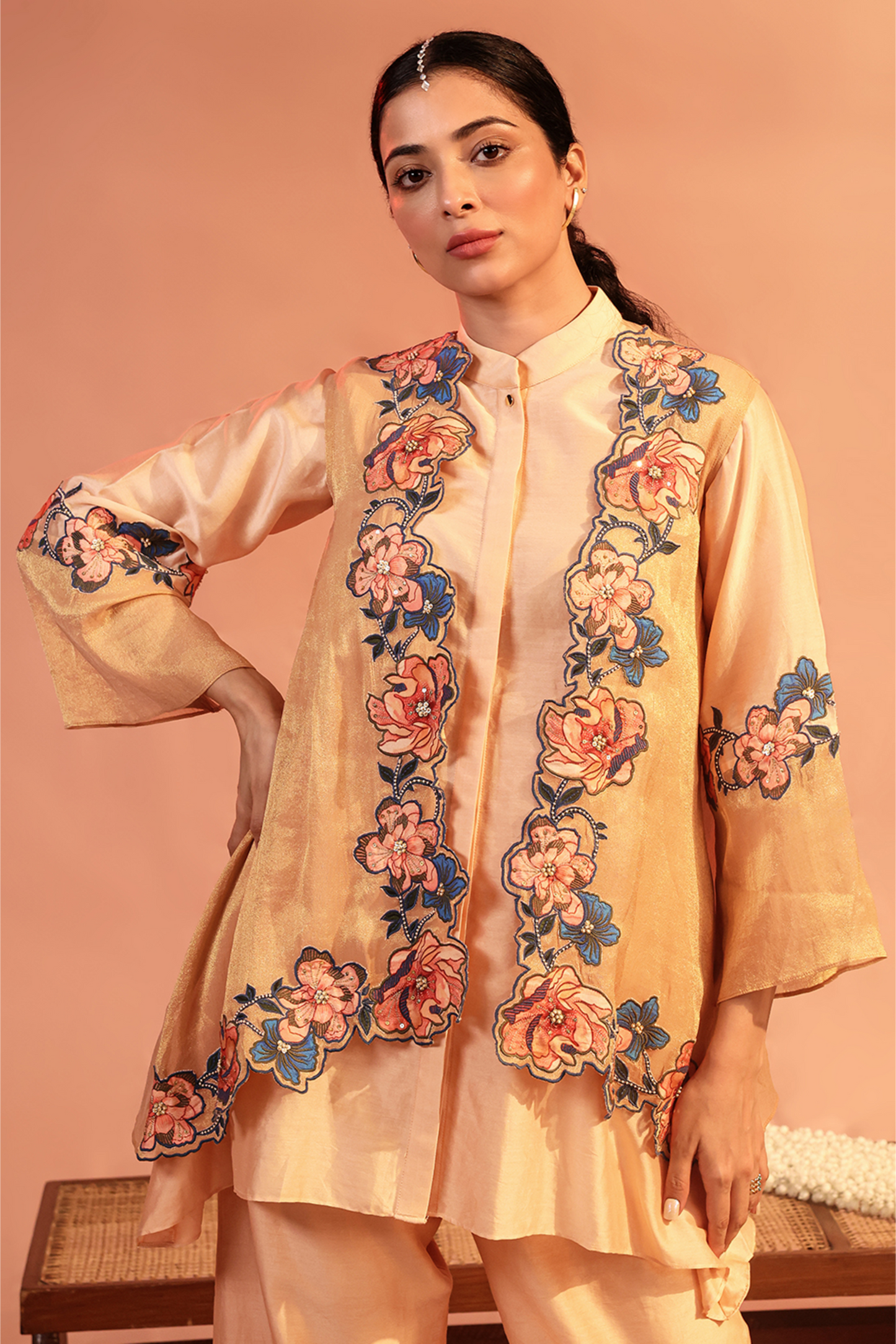 Sadira embroidered Kurta set with jacket