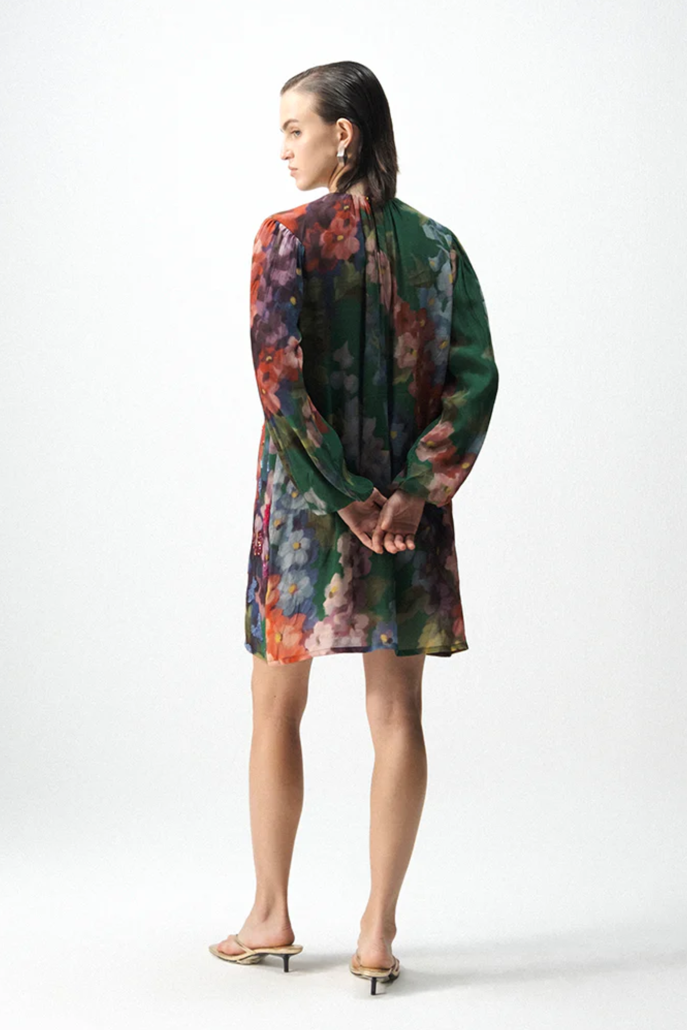 THEA EMBROIDERD SHORT DRESS