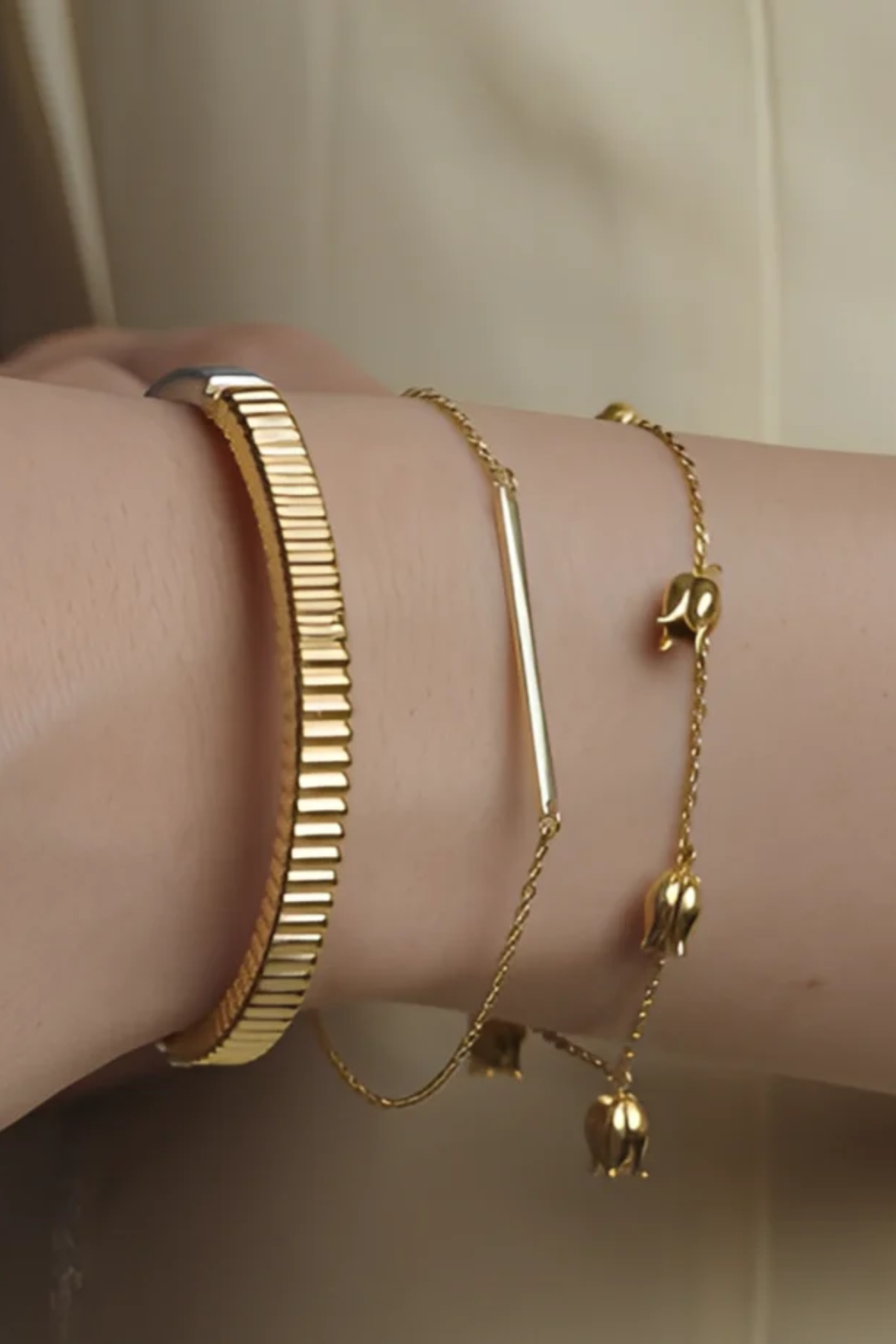 Tulip Dangler Bracelet