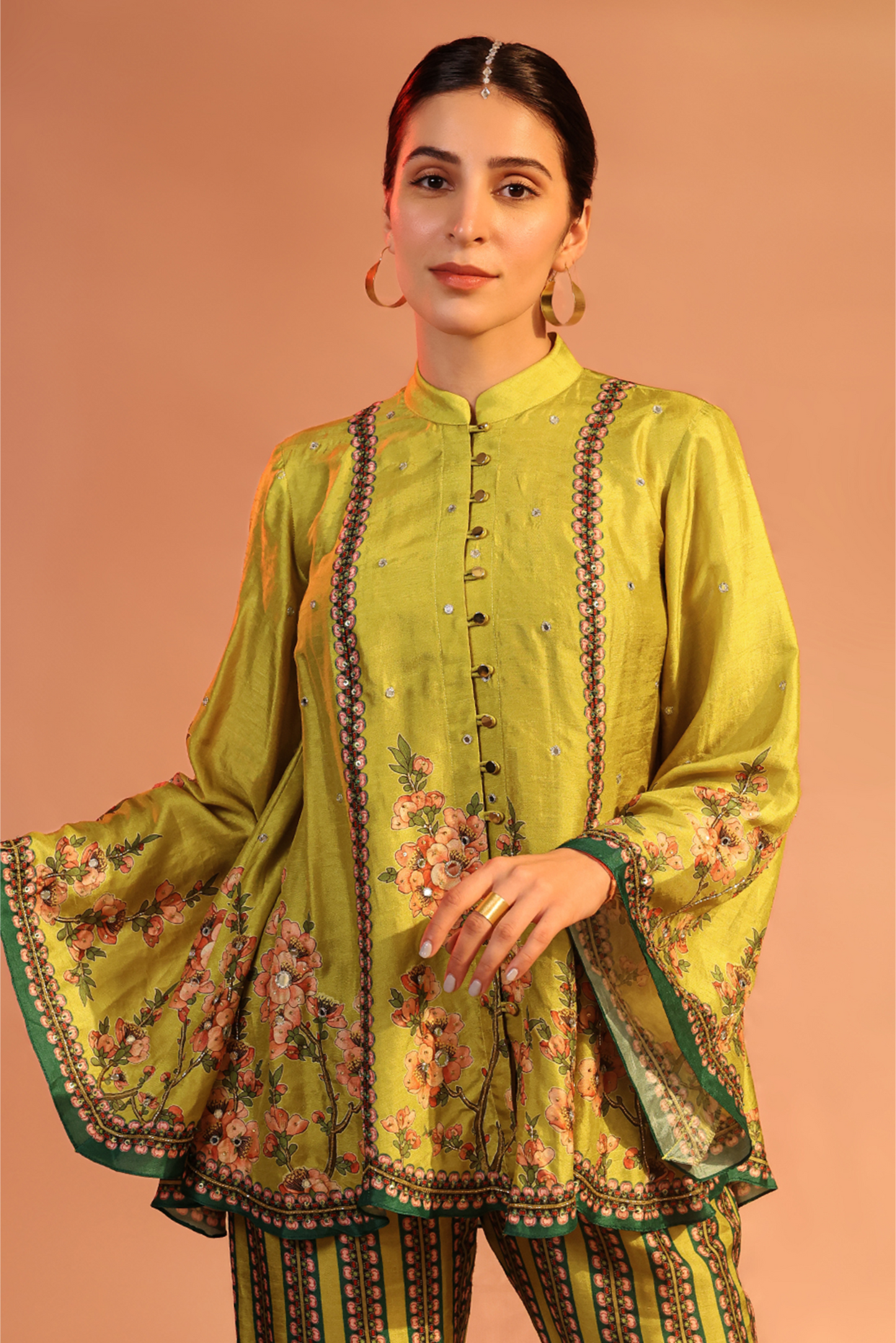 Tamaya Embroidered kurta set