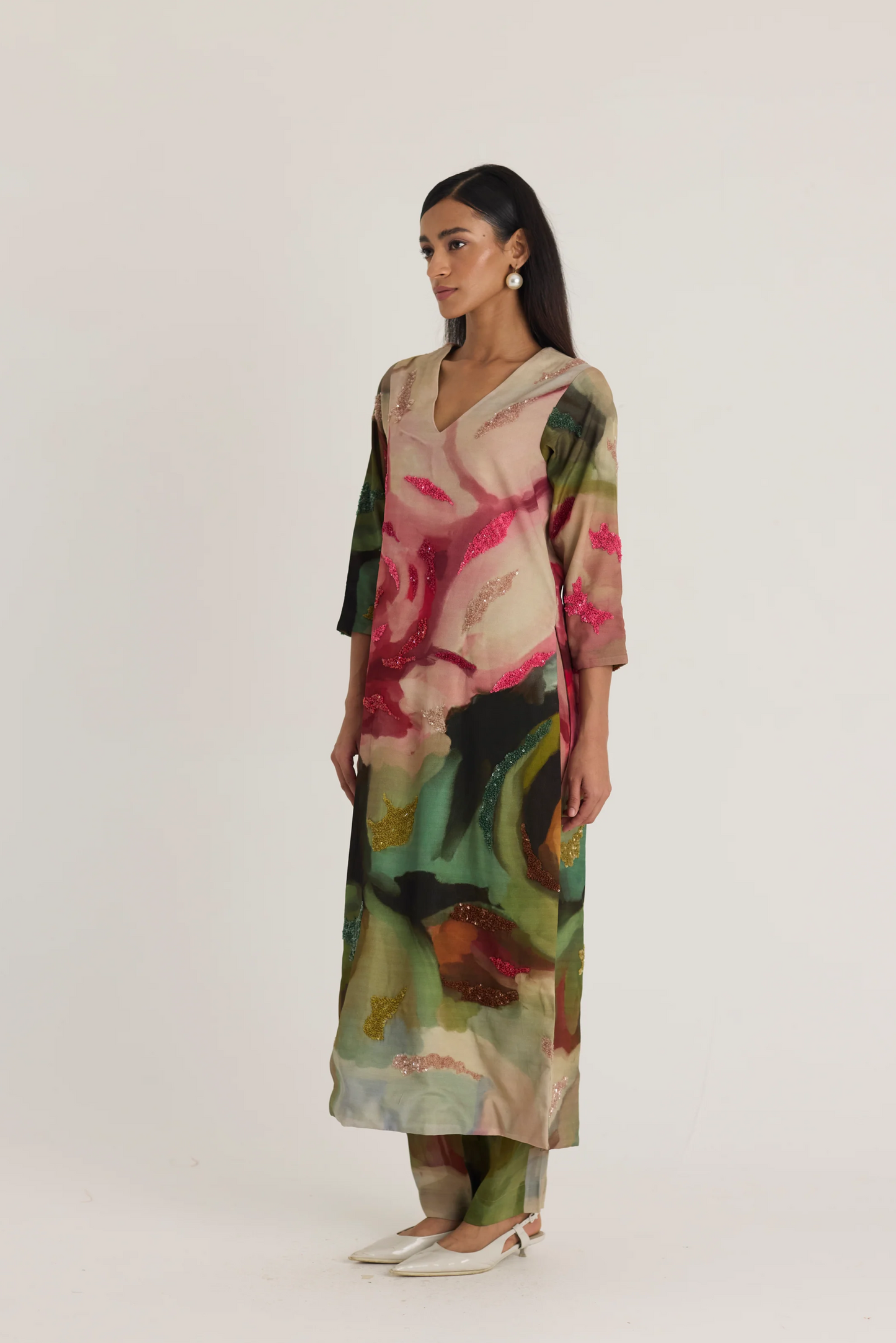 Tilly Embroidered Kurta Set