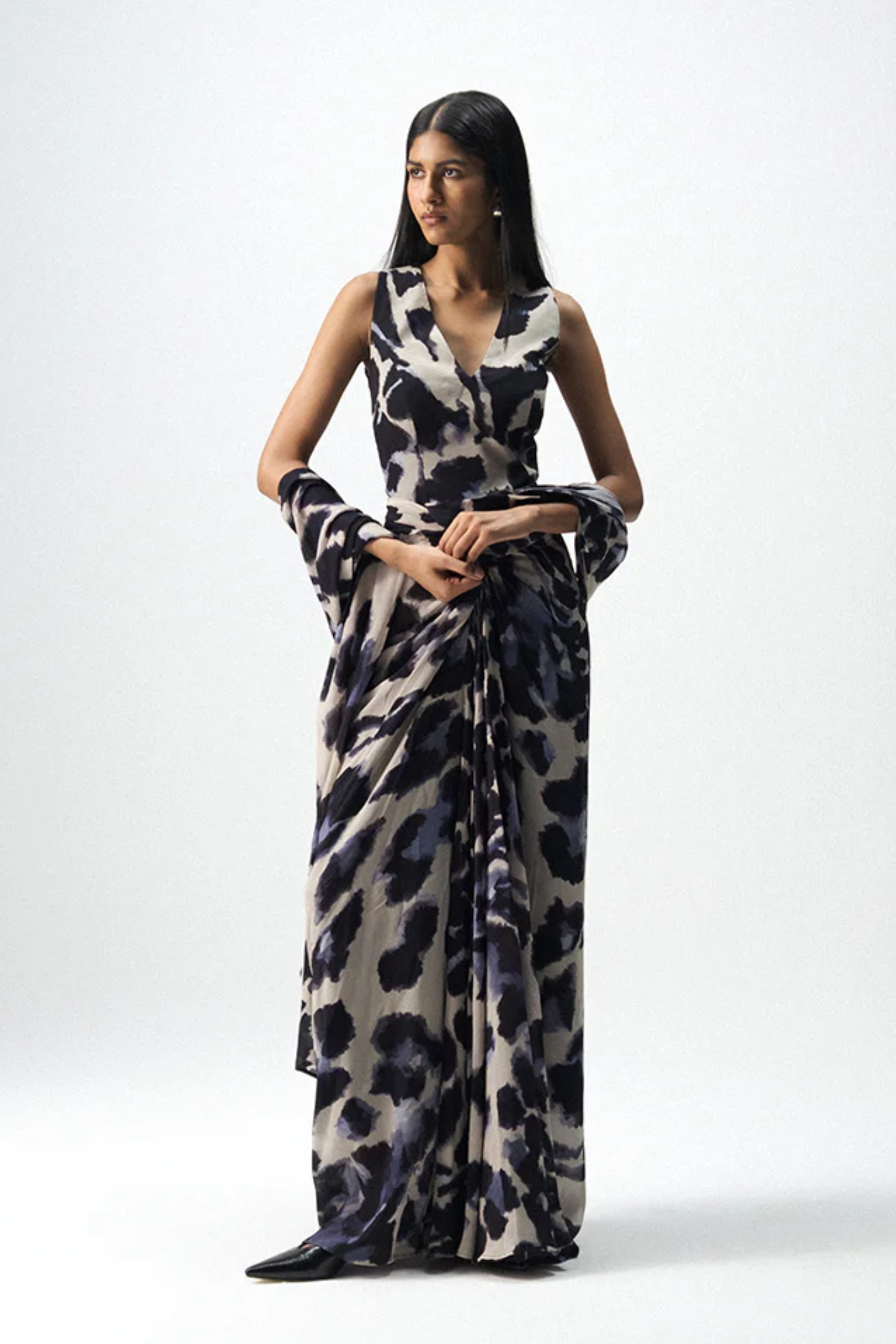 SAMBURU TOP AND PRE-DRAPED SAREE SET